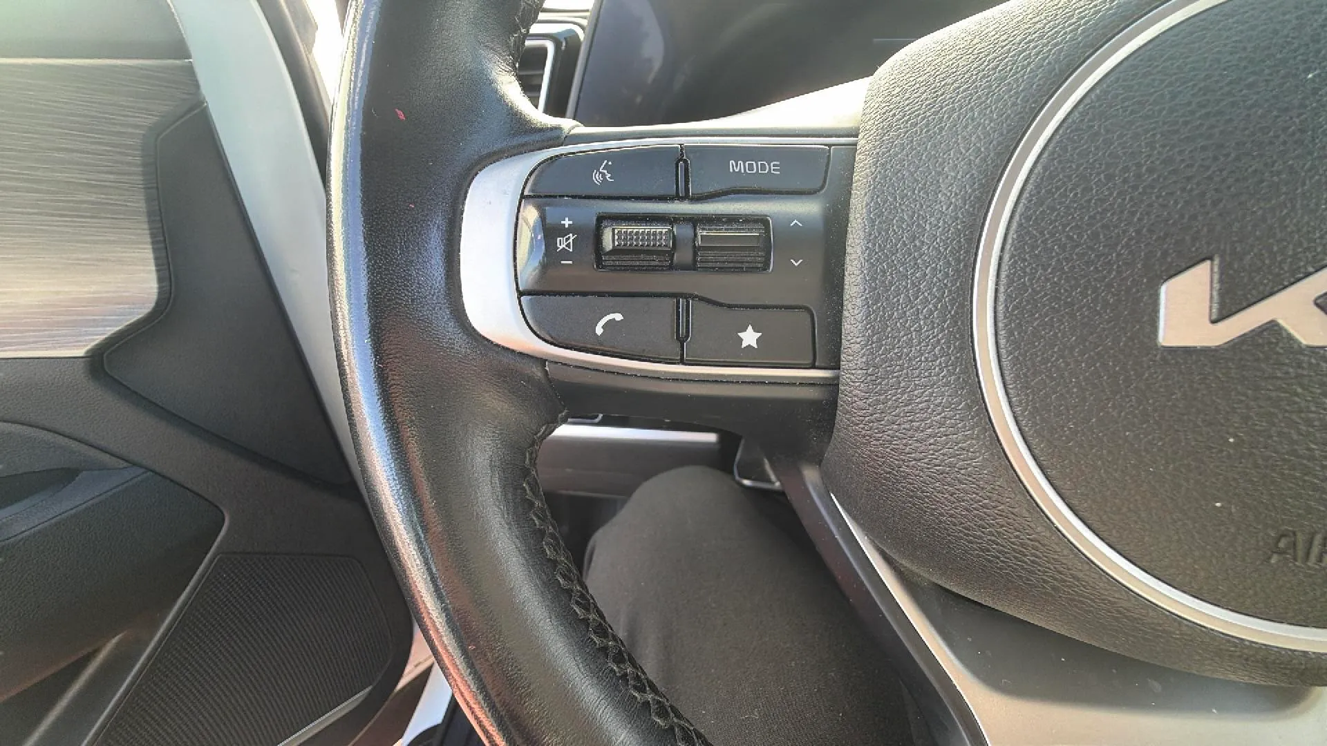 Kia Sportage 1.6 CRDi MHEV Concept 4x2 - foto 11