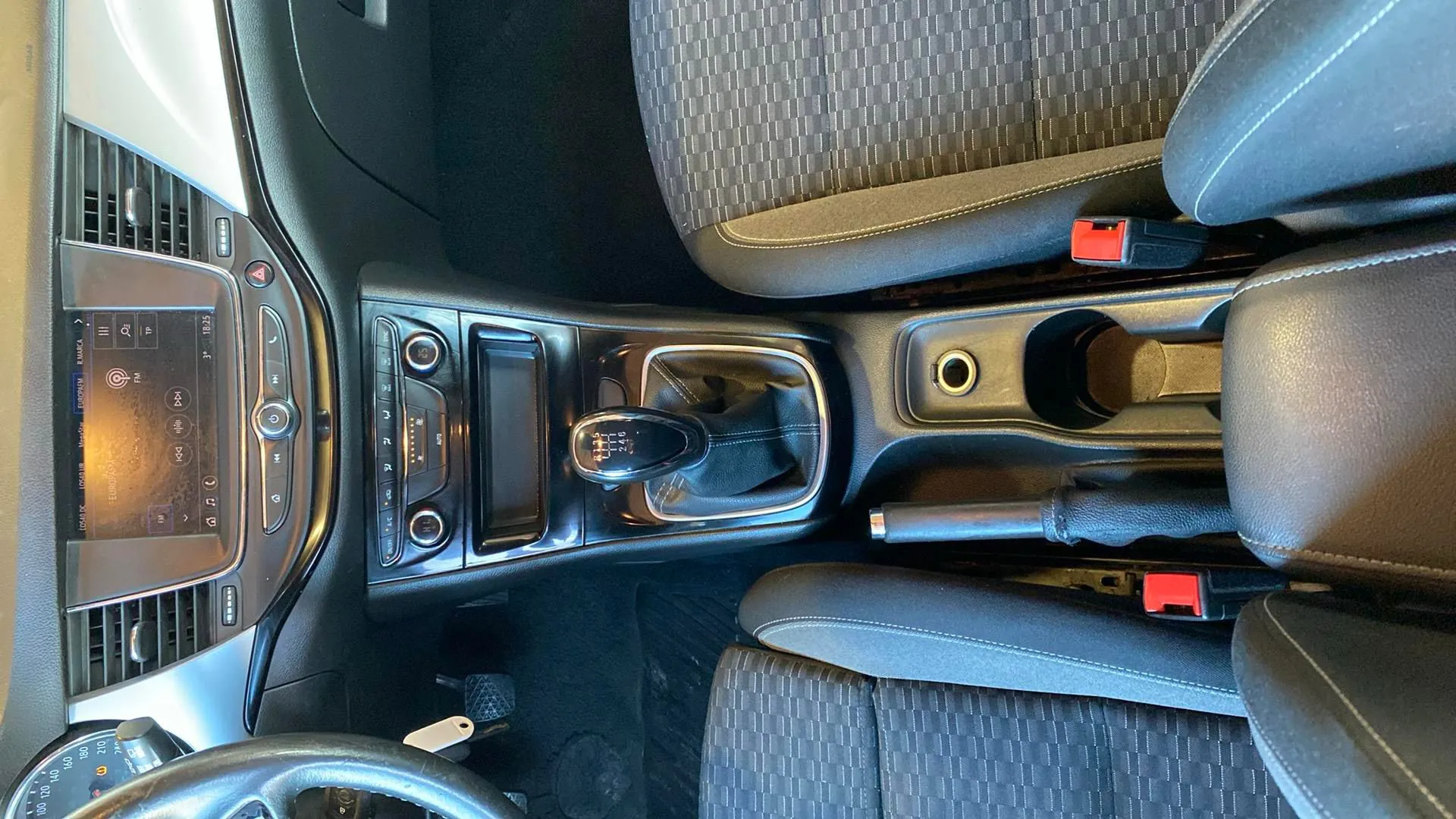 Opel Astra 1.2T SHT Business Elegance - foto 18