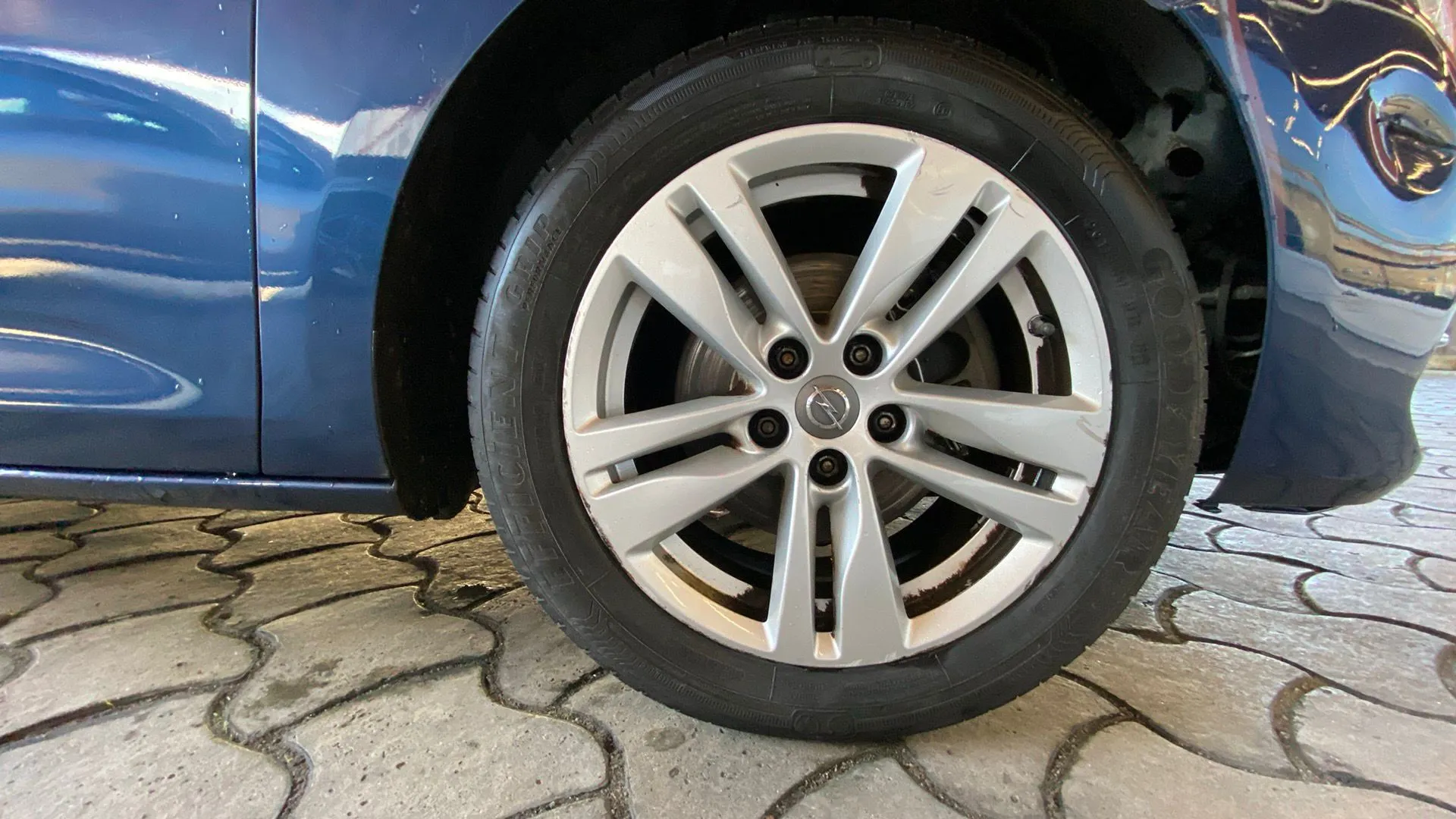 Opel Astra 1.2T SHT Business Elegance - foto 23