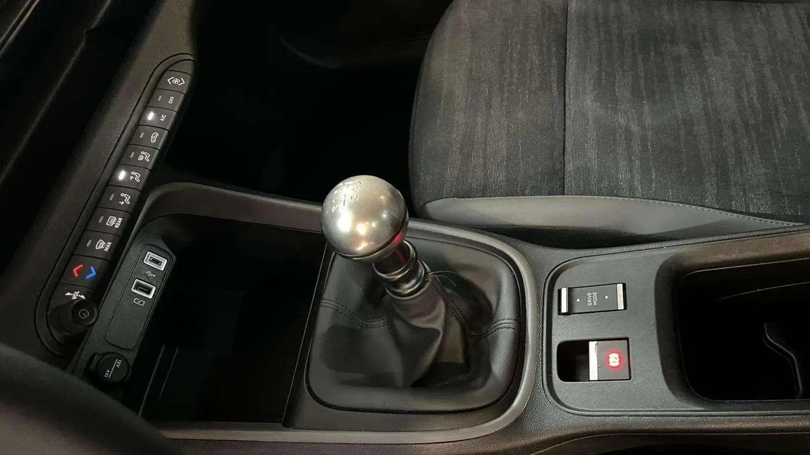 Jeep Avenger 1.2 G Avenger - foto 9