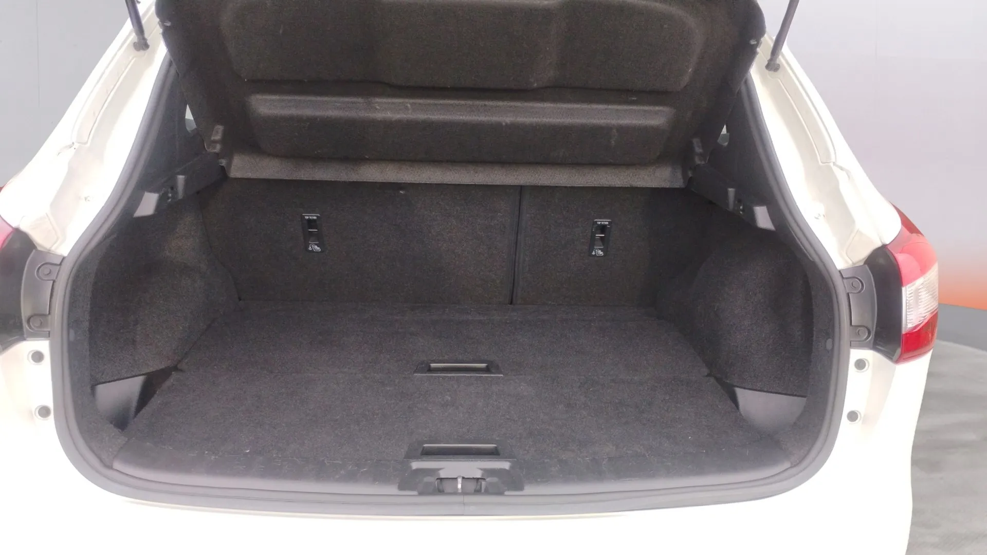 Nissan Qashqai 1.2 DIG-T Xtronic Acenta - foto 16