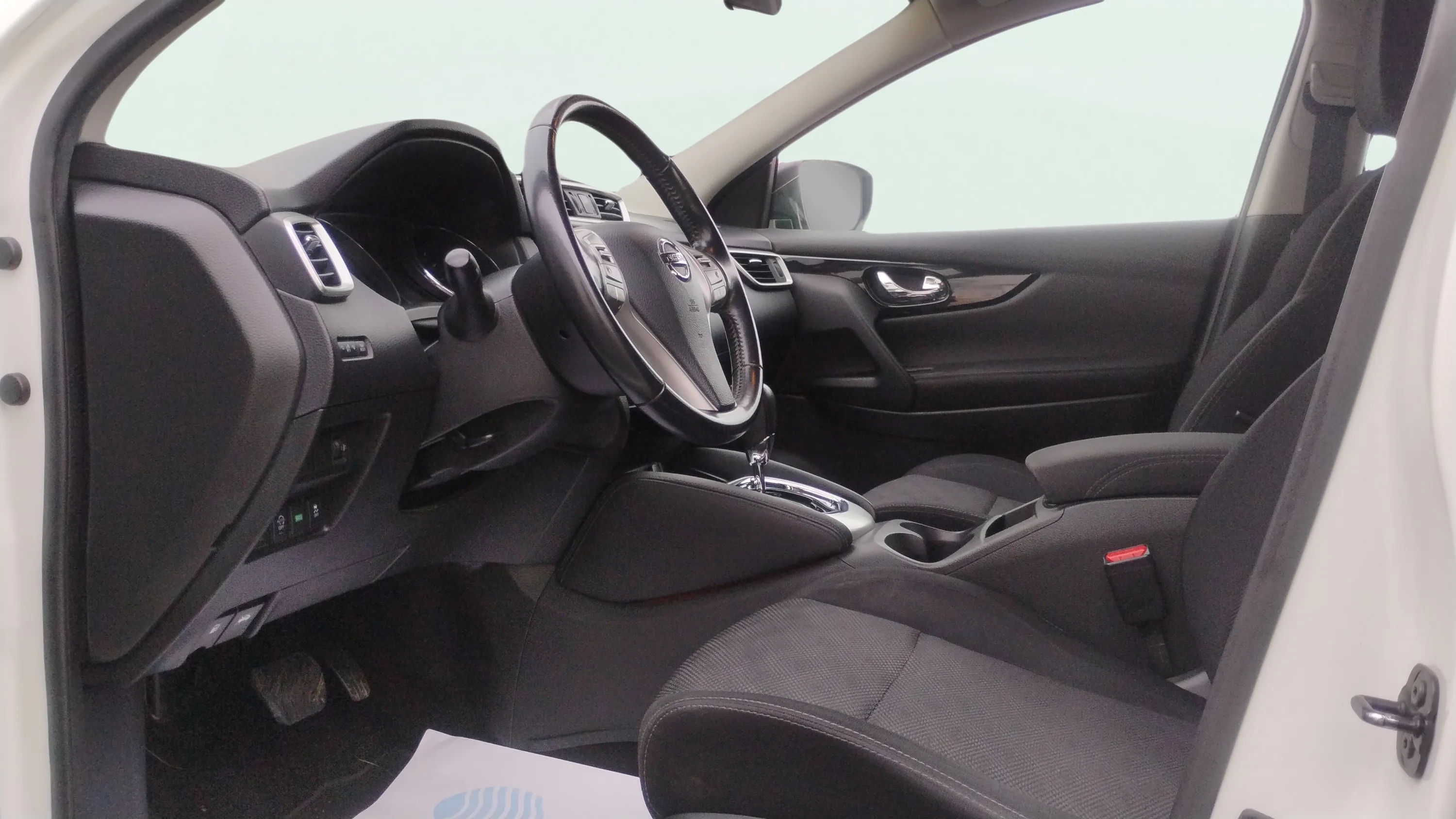 Nissan Qashqai 1.2 DIG-T Xtronic Acenta - foto 9