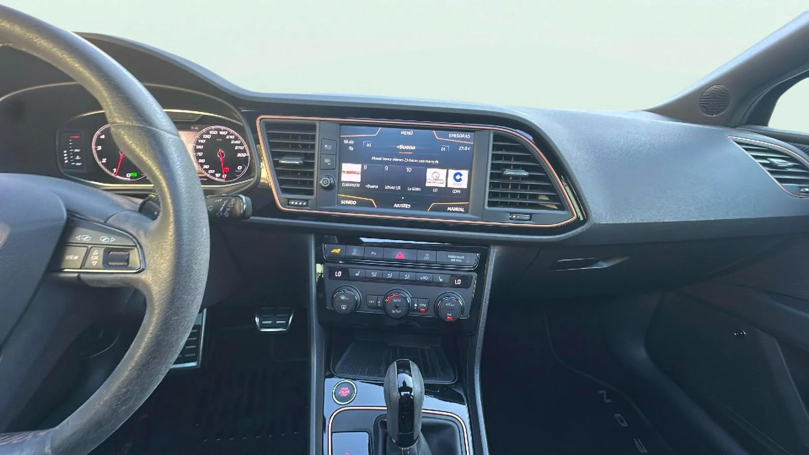 SEAT León ST 2.0 TSI 4Drive DSG Cupra R - foto 13