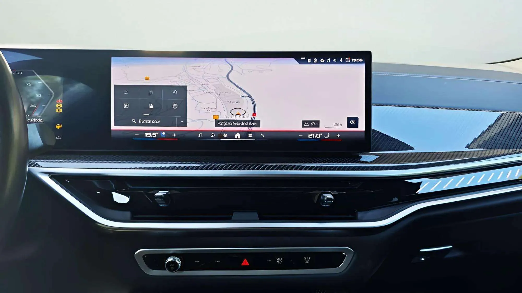BMW X6 M60i xDrive - foto 21
