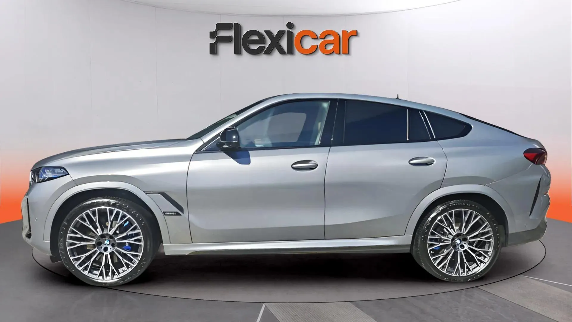 BMW X6 M60i xDrive - foto 4