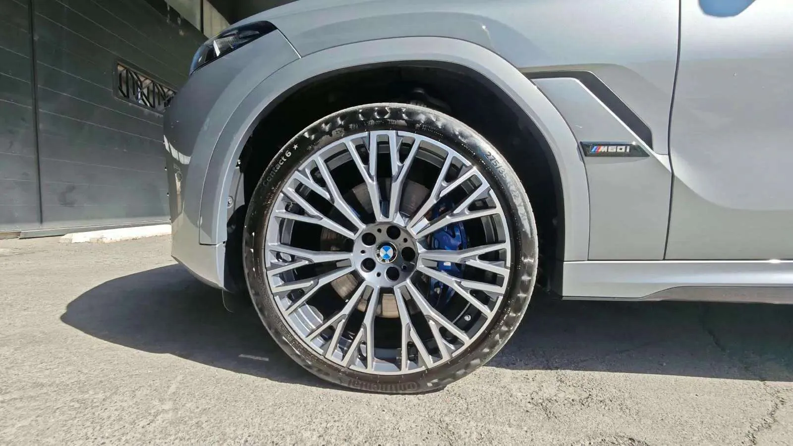 BMW X6 M60i xDrive - foto 39