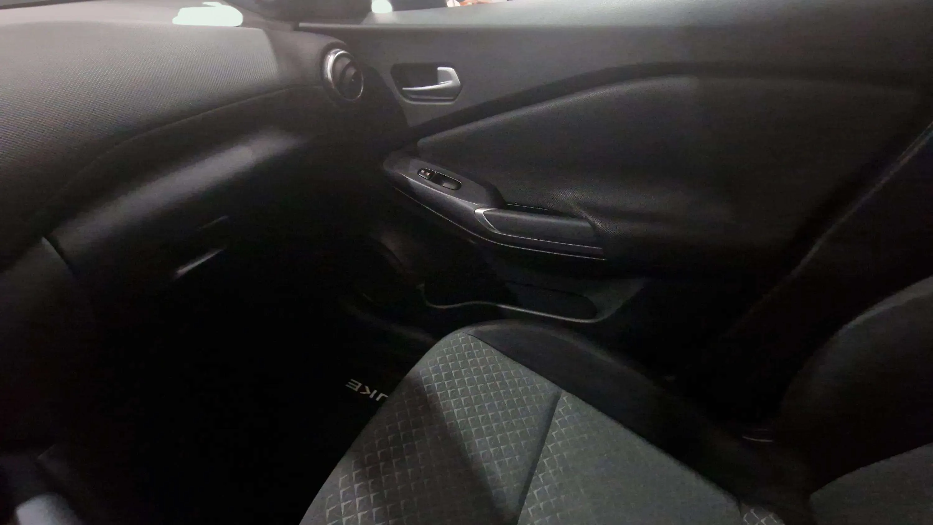 Nissan Juke DIG-T Acenta - foto 10