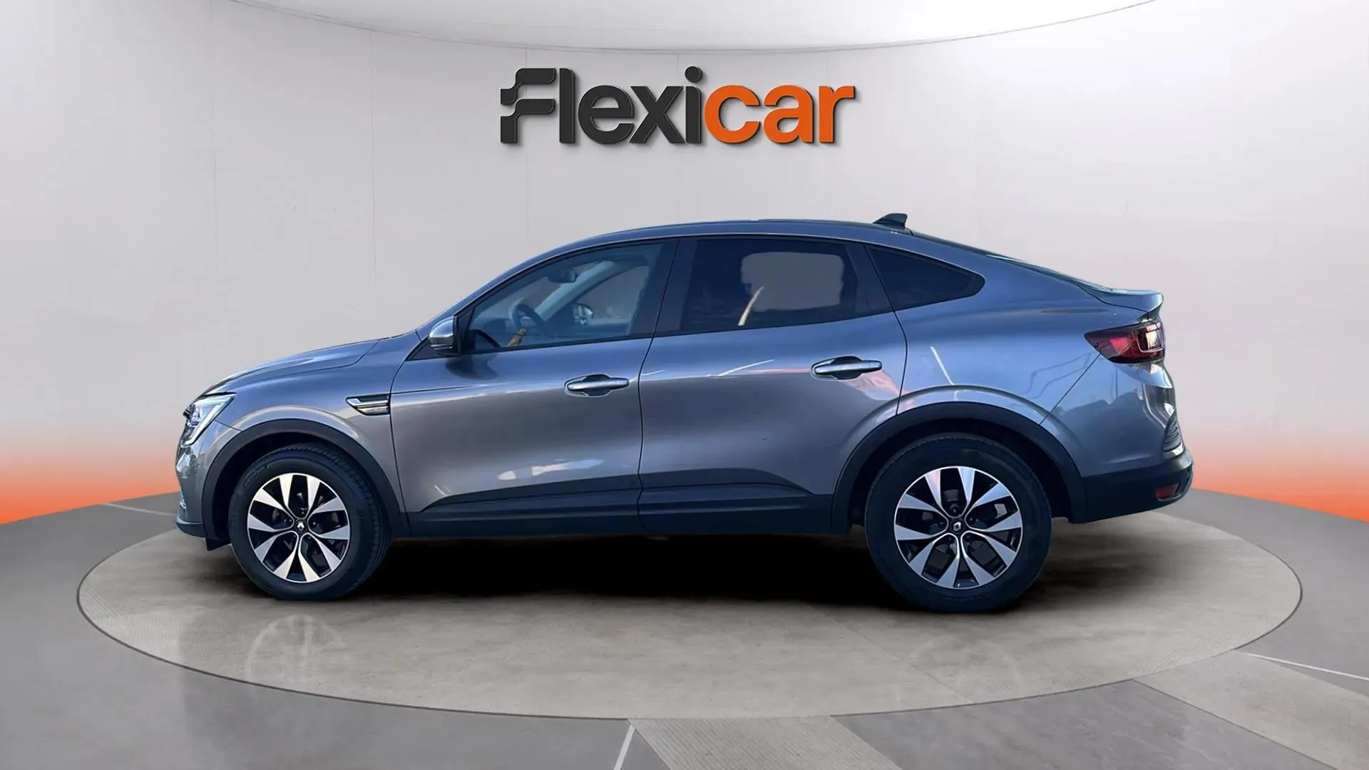 Renault Arkana Evolution TCe EDC mild hybr - foto 4
