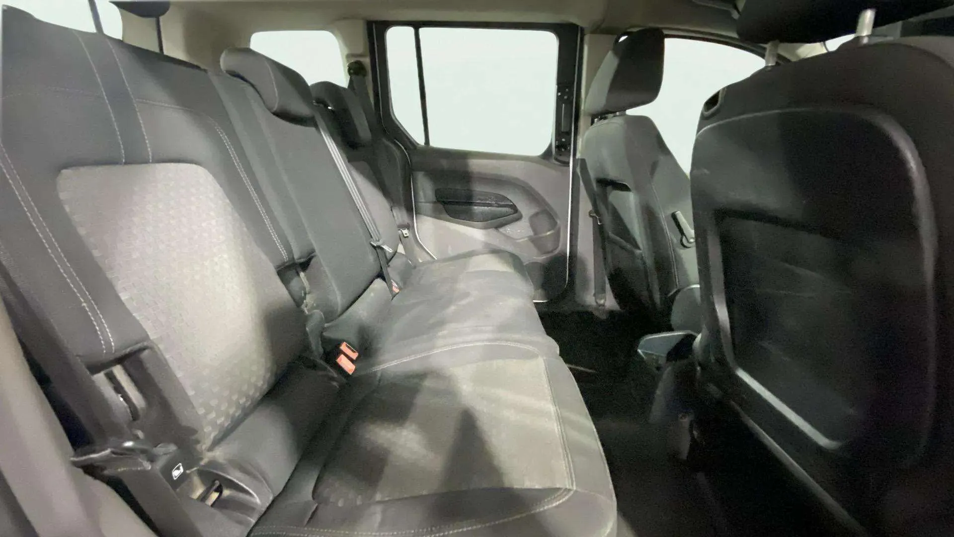 Ford Grand Tourneo Connect 1.5 TDCi Trend - foto 15