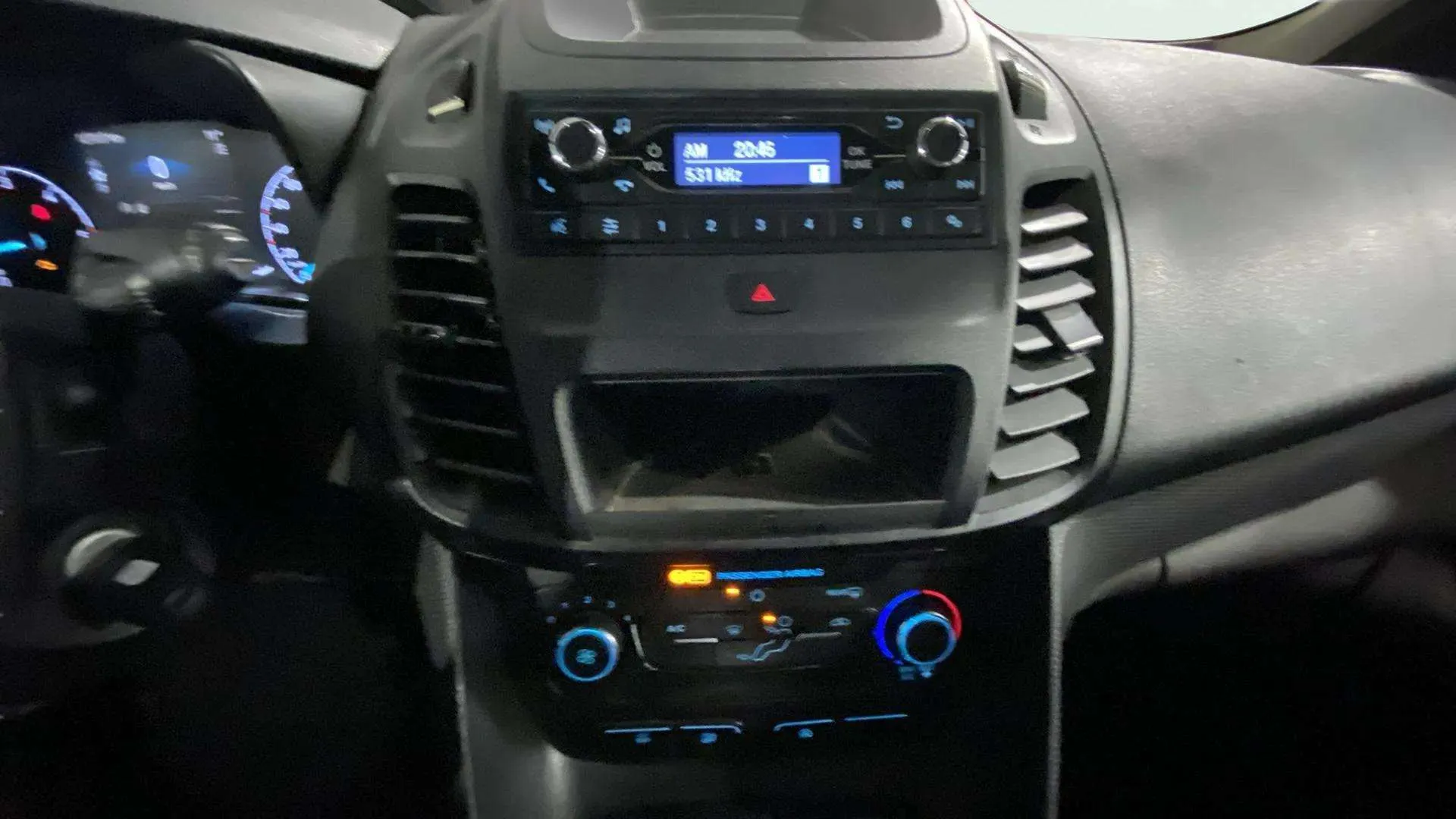 Ford Grand Tourneo Connect 1.5 TDCi Trend - foto 10