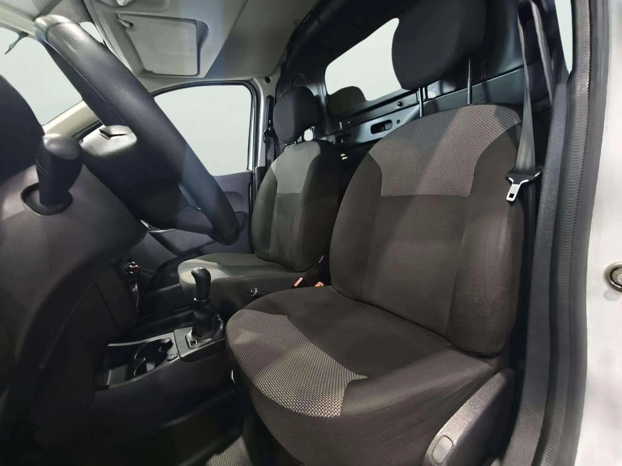 Dacia Dokker SL 2019 1.6 GLP 18 - foto 10