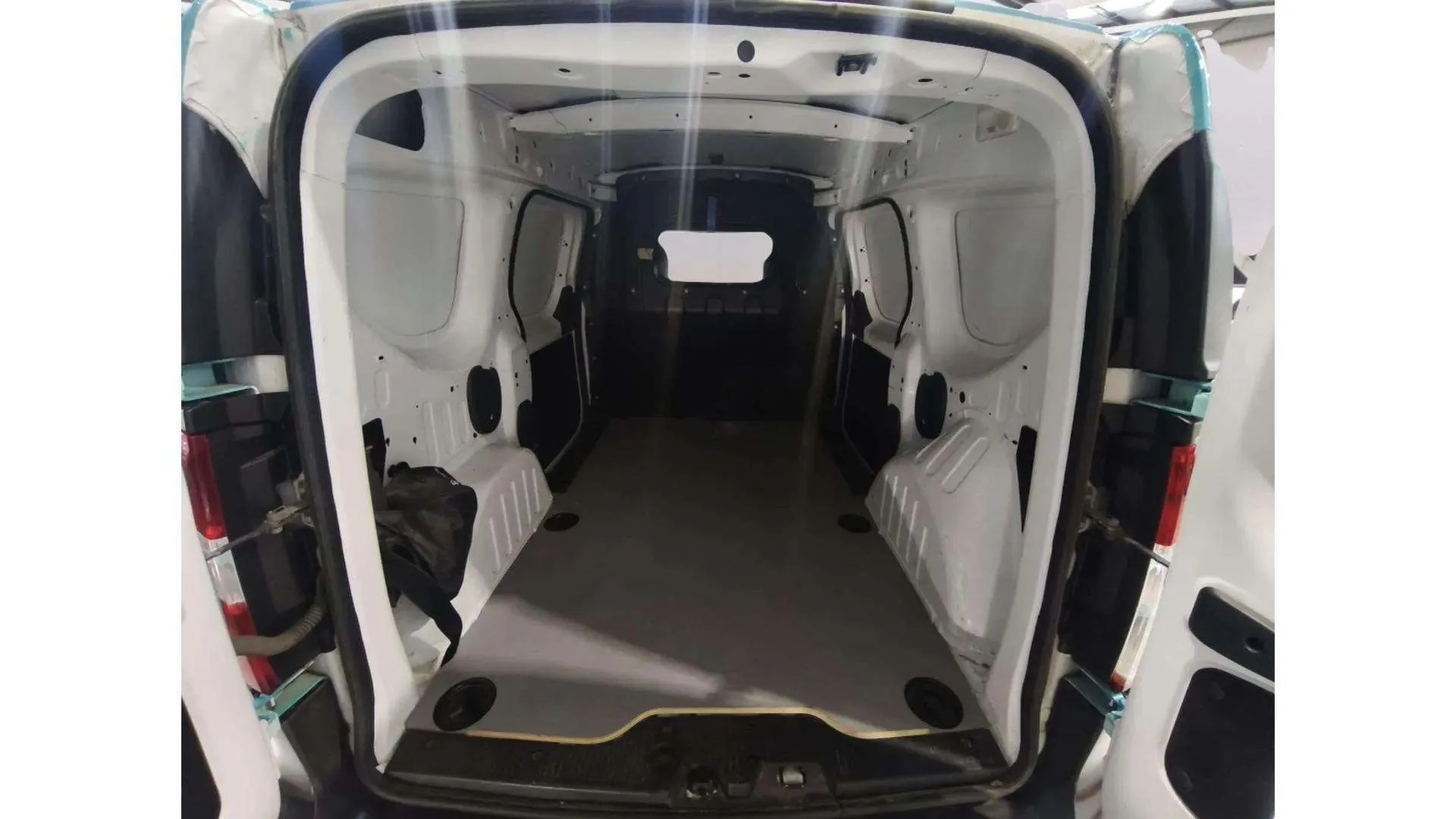 Dacia Dokker SL 2019 1.6 GLP 18 - foto 16