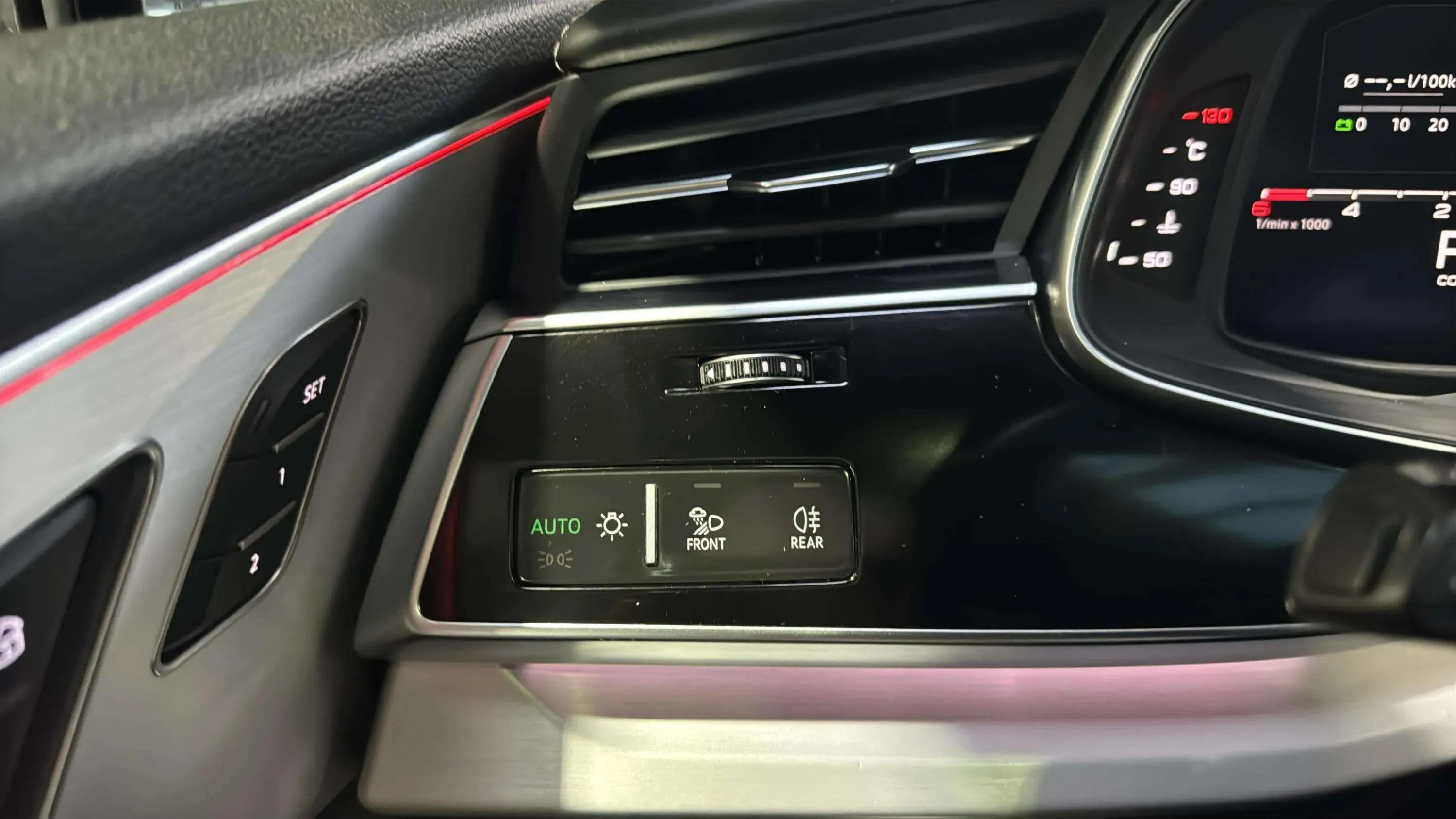 Audi Q7 S line 50 TDI quattro tip - foto 15