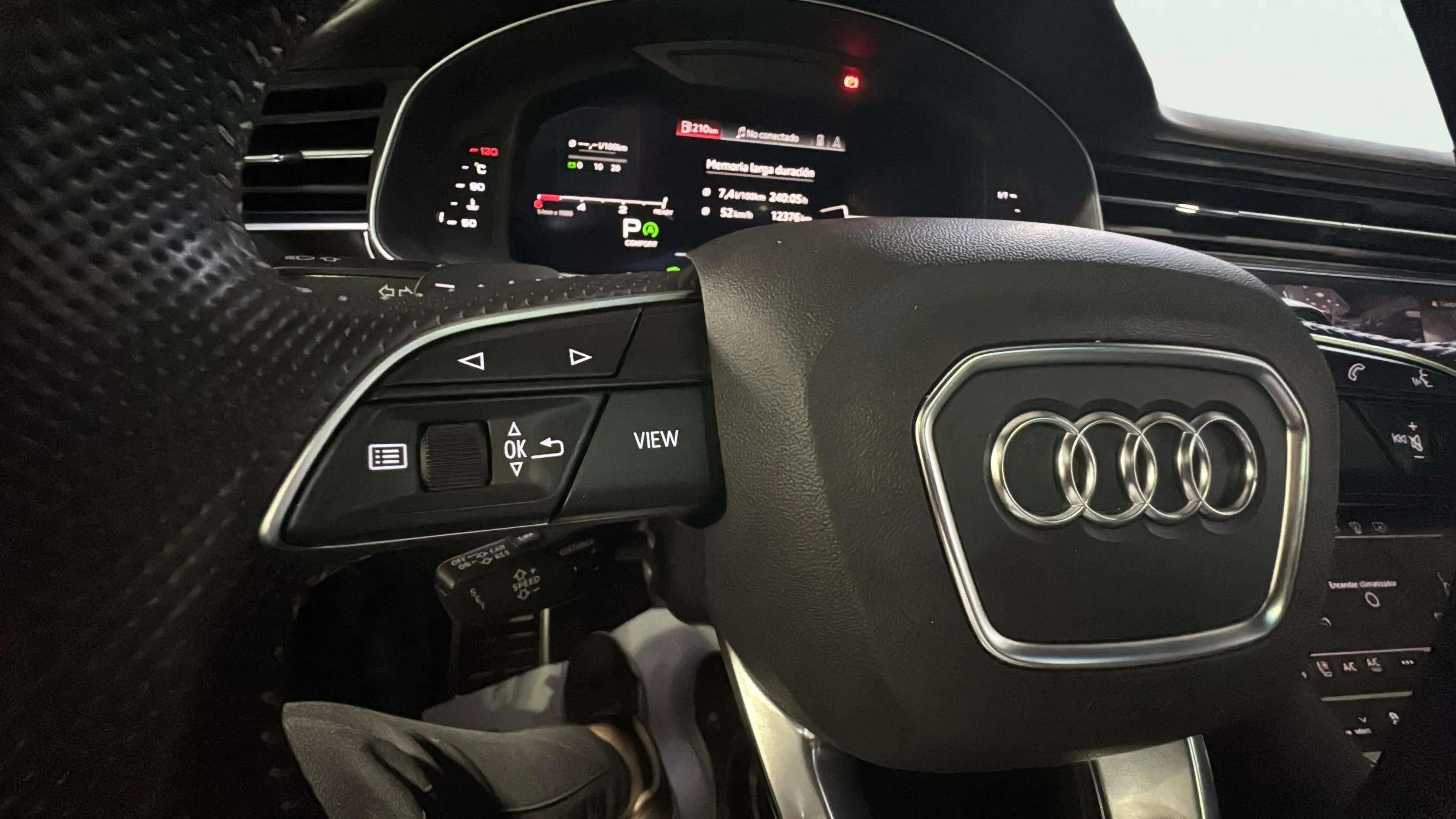 Audi Q7 S line 50 TDI quattro tip - foto 26