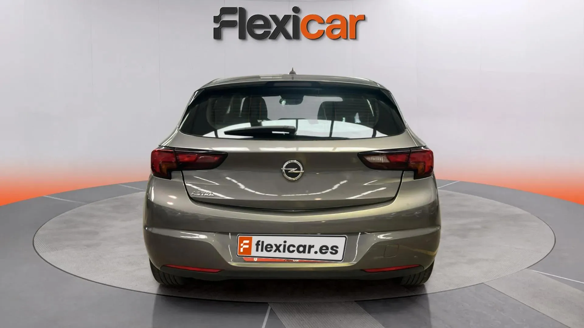 Opel Astra 1.2T SHT Business Elegance - foto 4