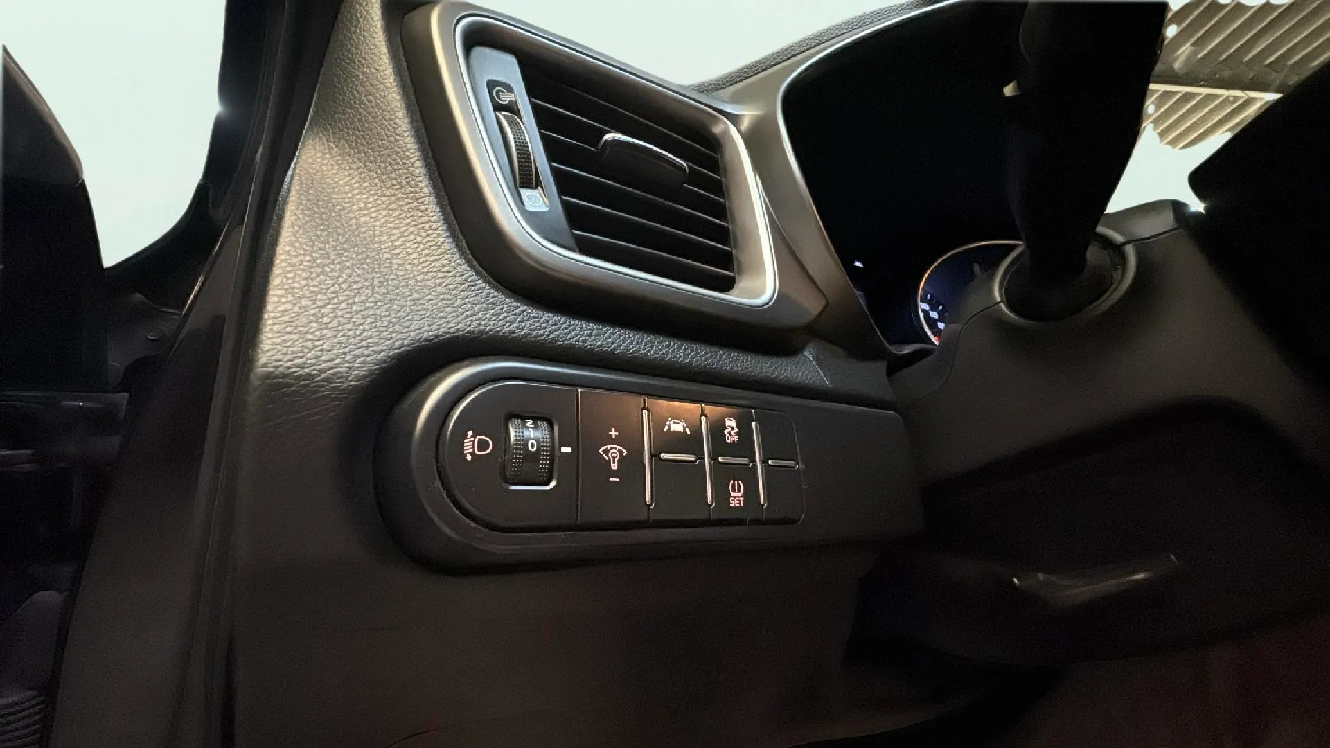 Kia Ceed 1.0 T-GDi - foto 9
