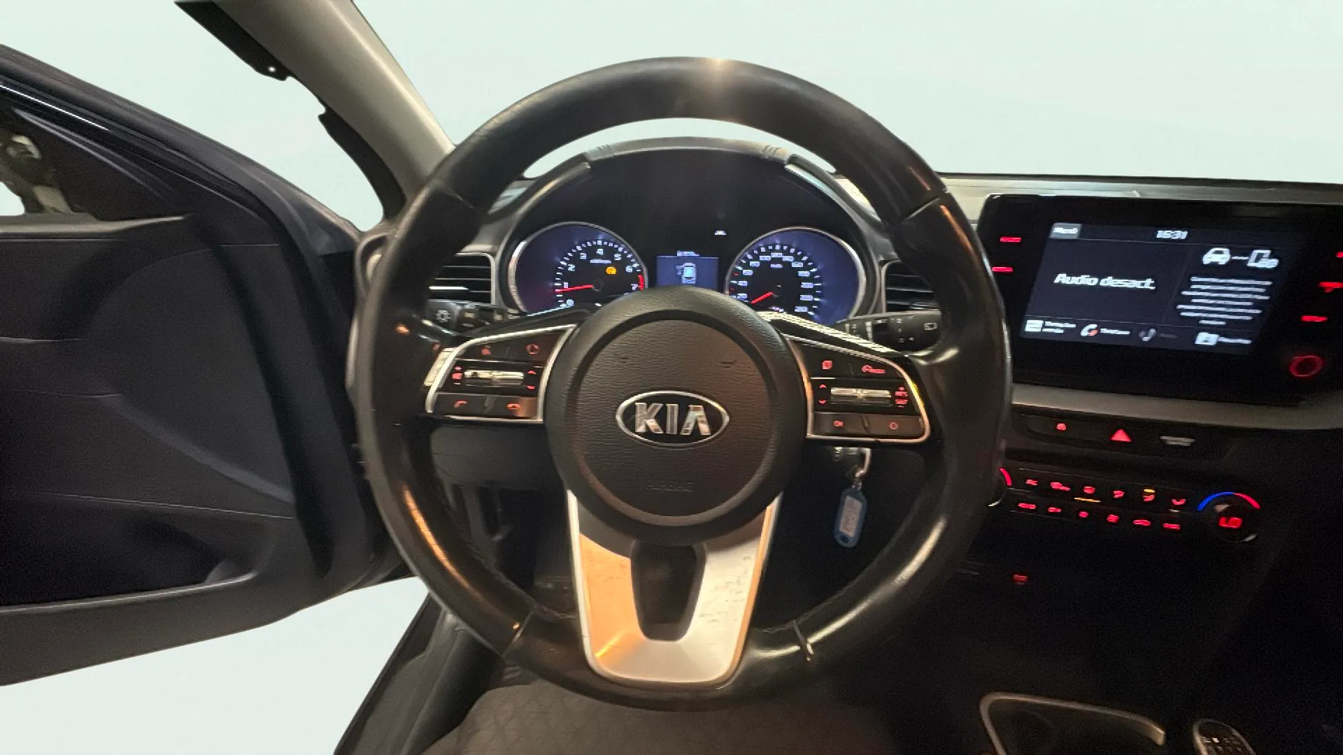 Kia Ceed 1.0 T-GDi - foto 21