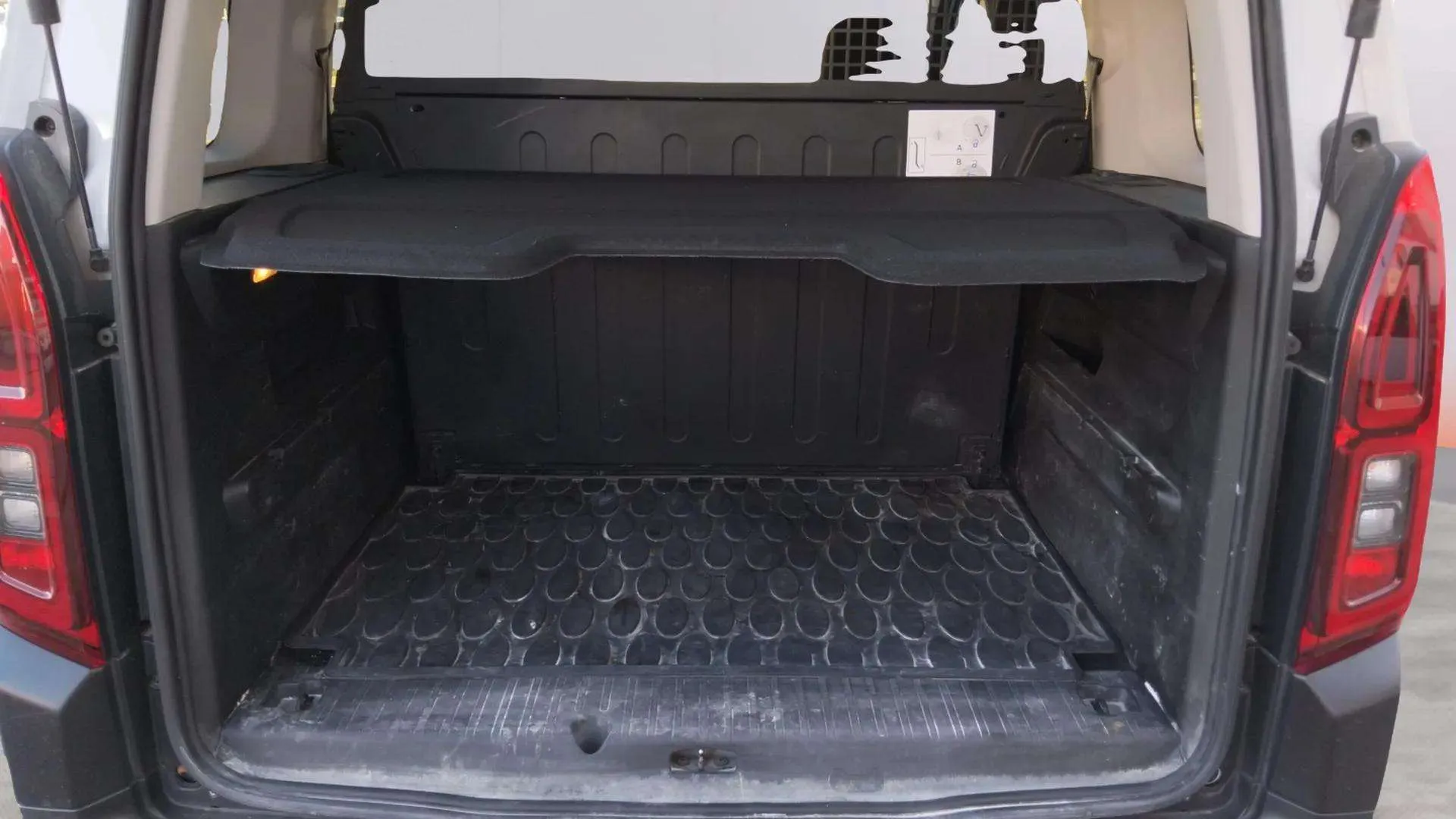 Citroën Berlingo Talla M BlueHDi 130 MAX - foto 9