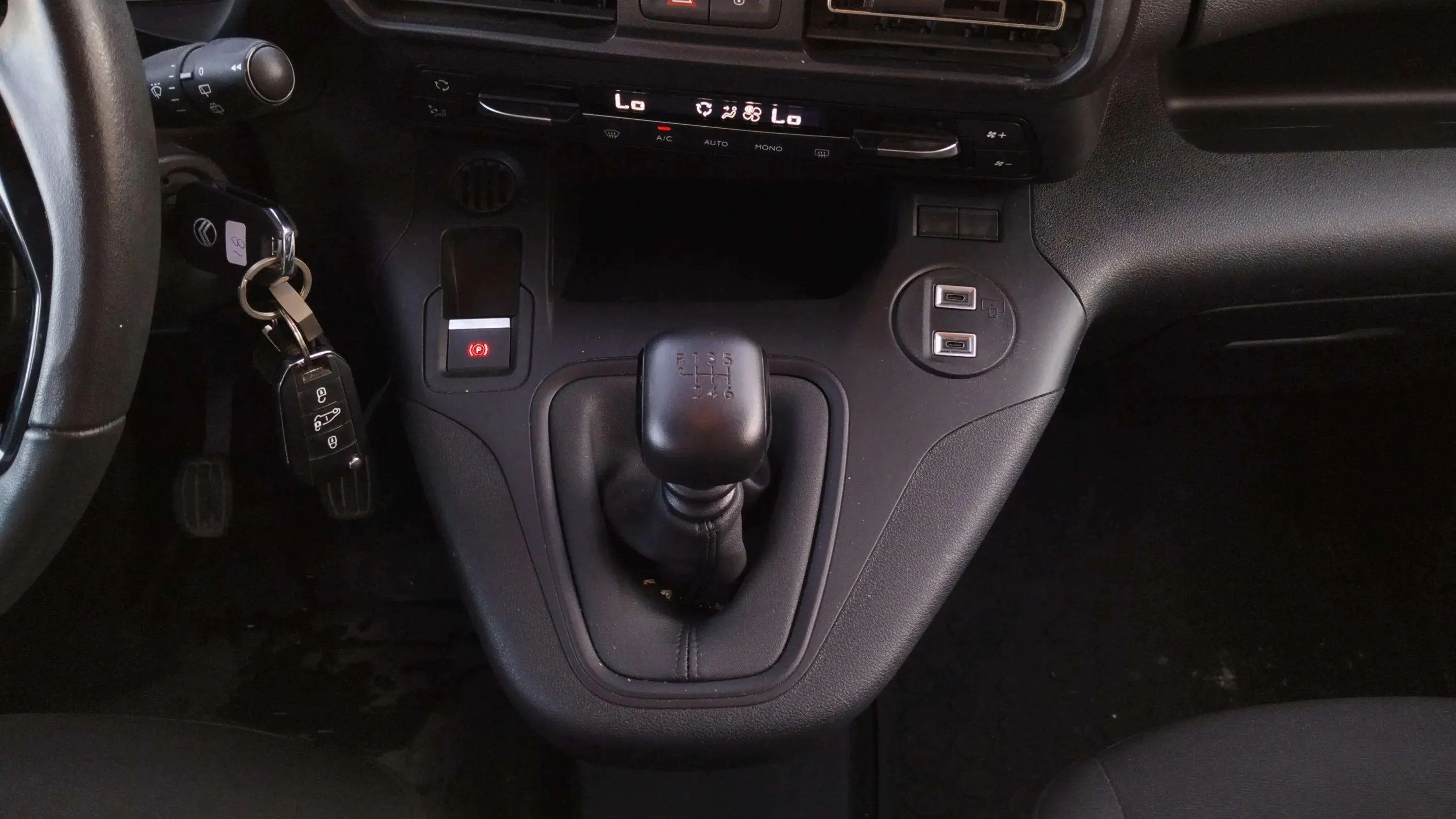 Citroën Berlingo Talla M BlueHDi 130 MAX - foto 18