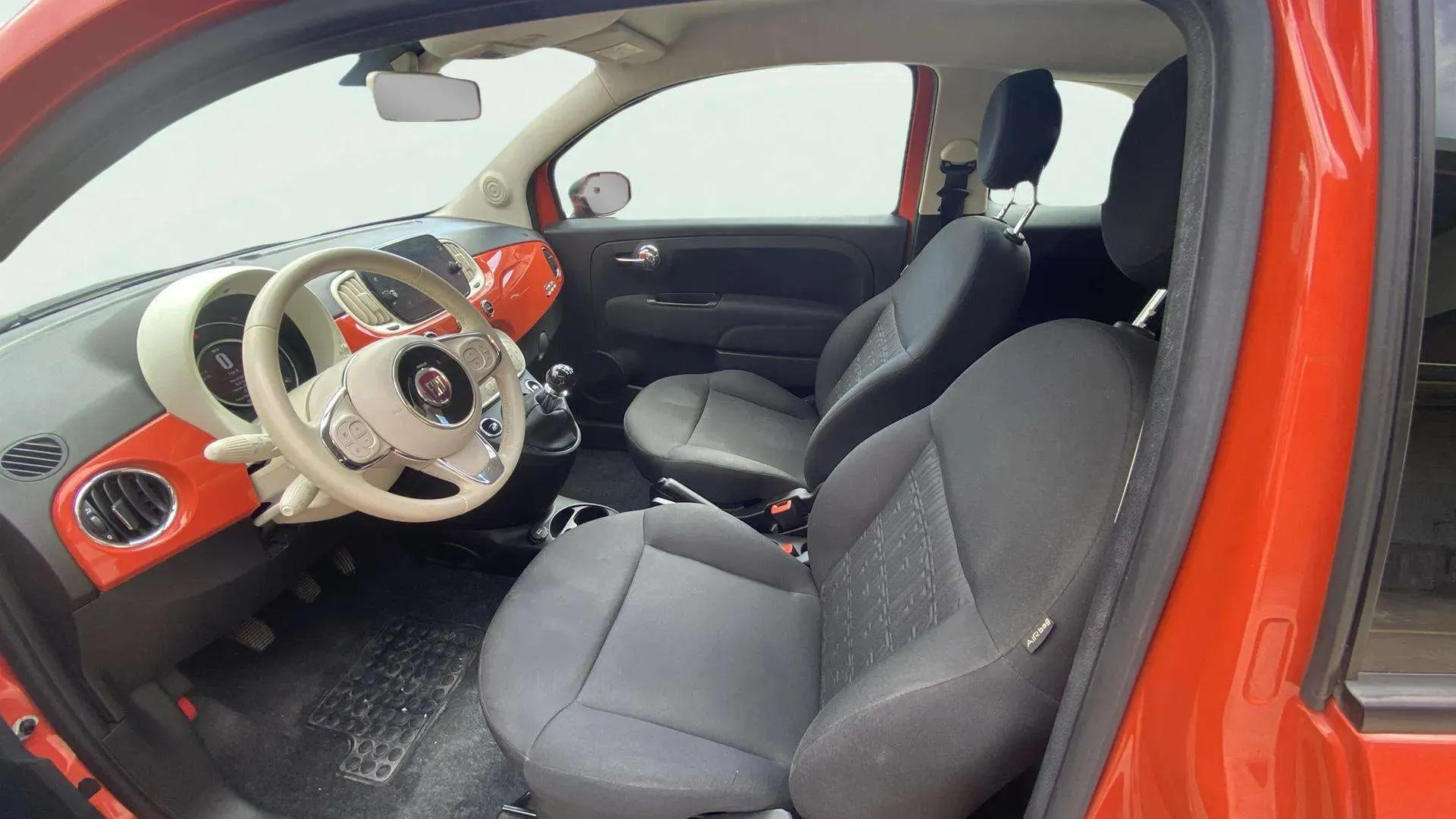 Fiat 500 Club 1.0 Hybrid - foto 16
