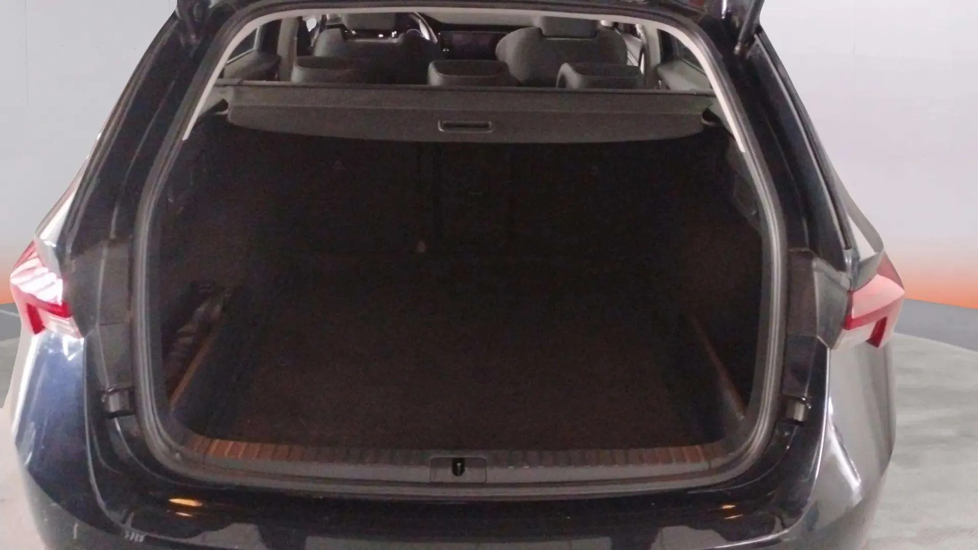 Škoda Octavia Combi 1.5 TSI Style - foto 23
