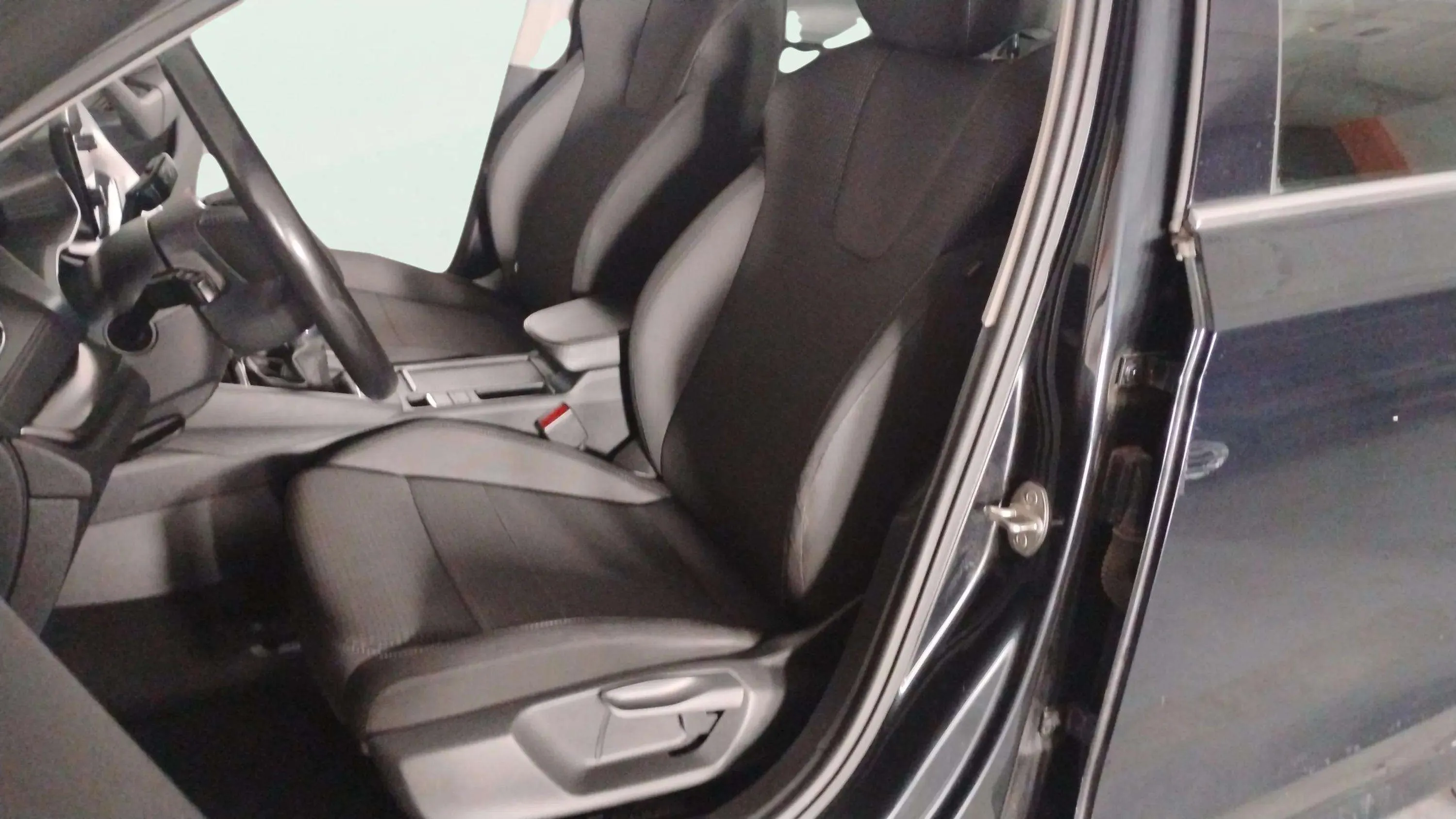 Škoda Octavia Combi 1.5 TSI Style - foto 18