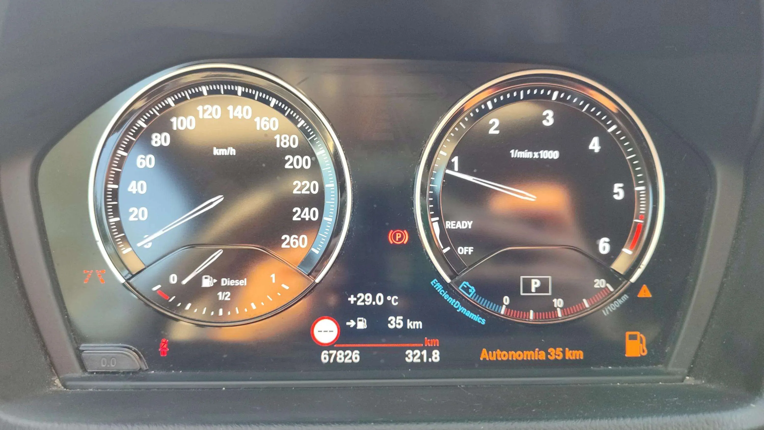 BMW X2 sDrive18d - foto 9