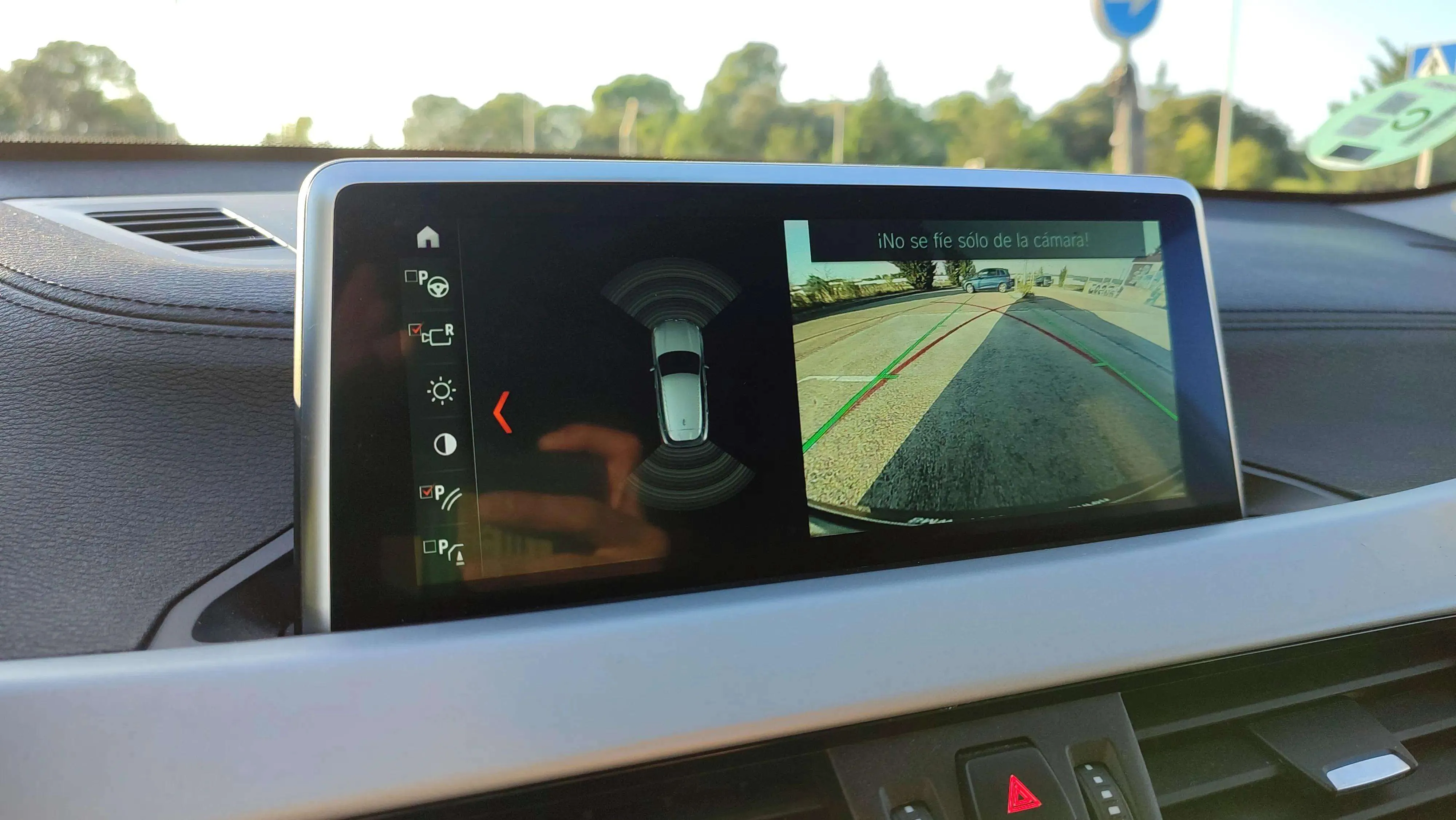 BMW X2 sDrive18d - foto 18