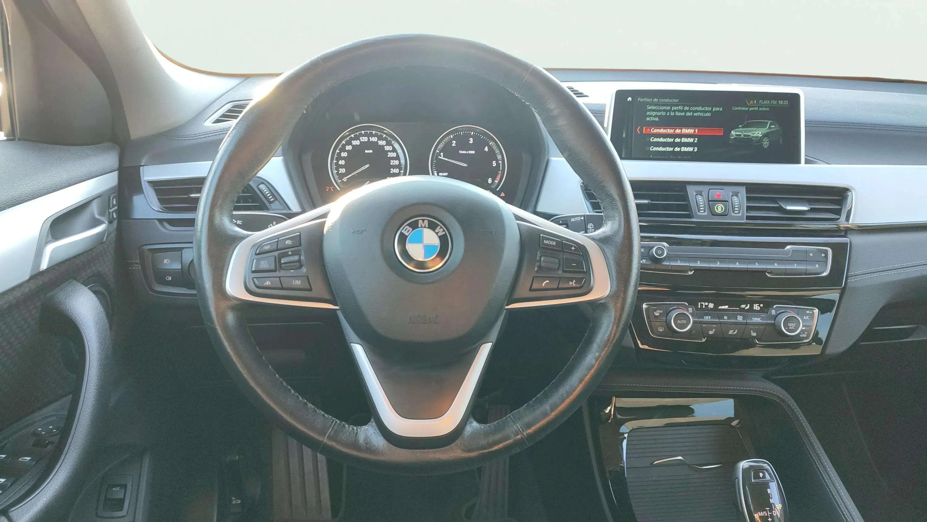 BMW X2 sDrive18d - foto 8