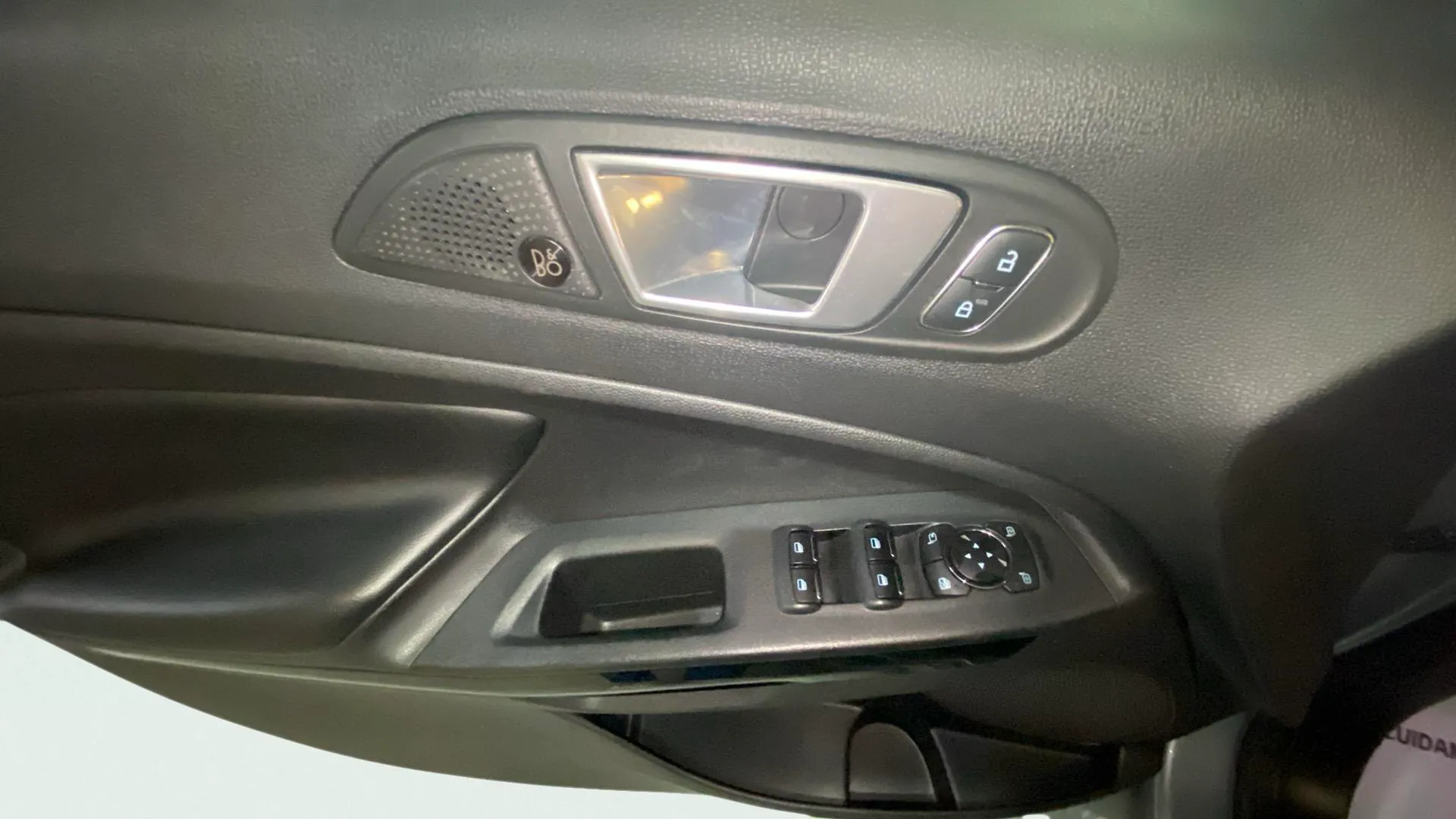 Ford EcoSport 1.0T EcoBoost ST Line - foto 25