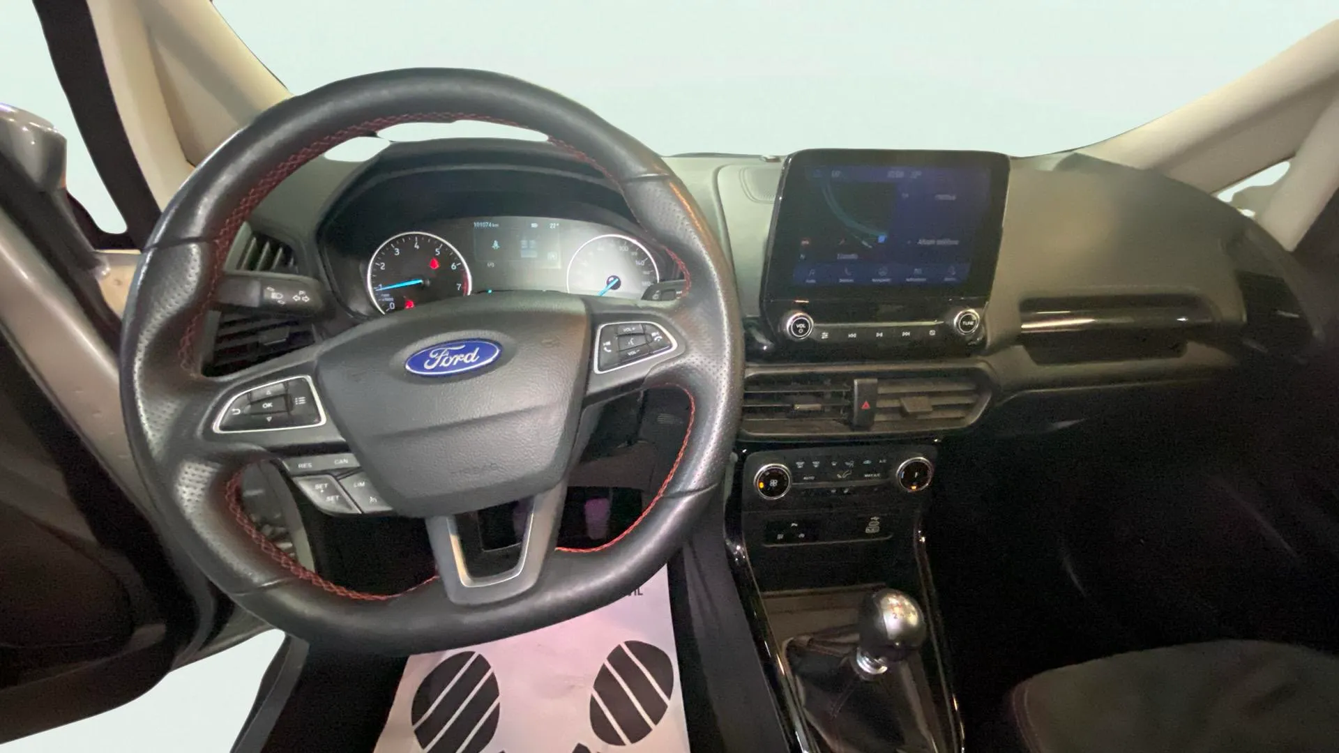Ford EcoSport 1.0T EcoBoost ST Line - foto 11