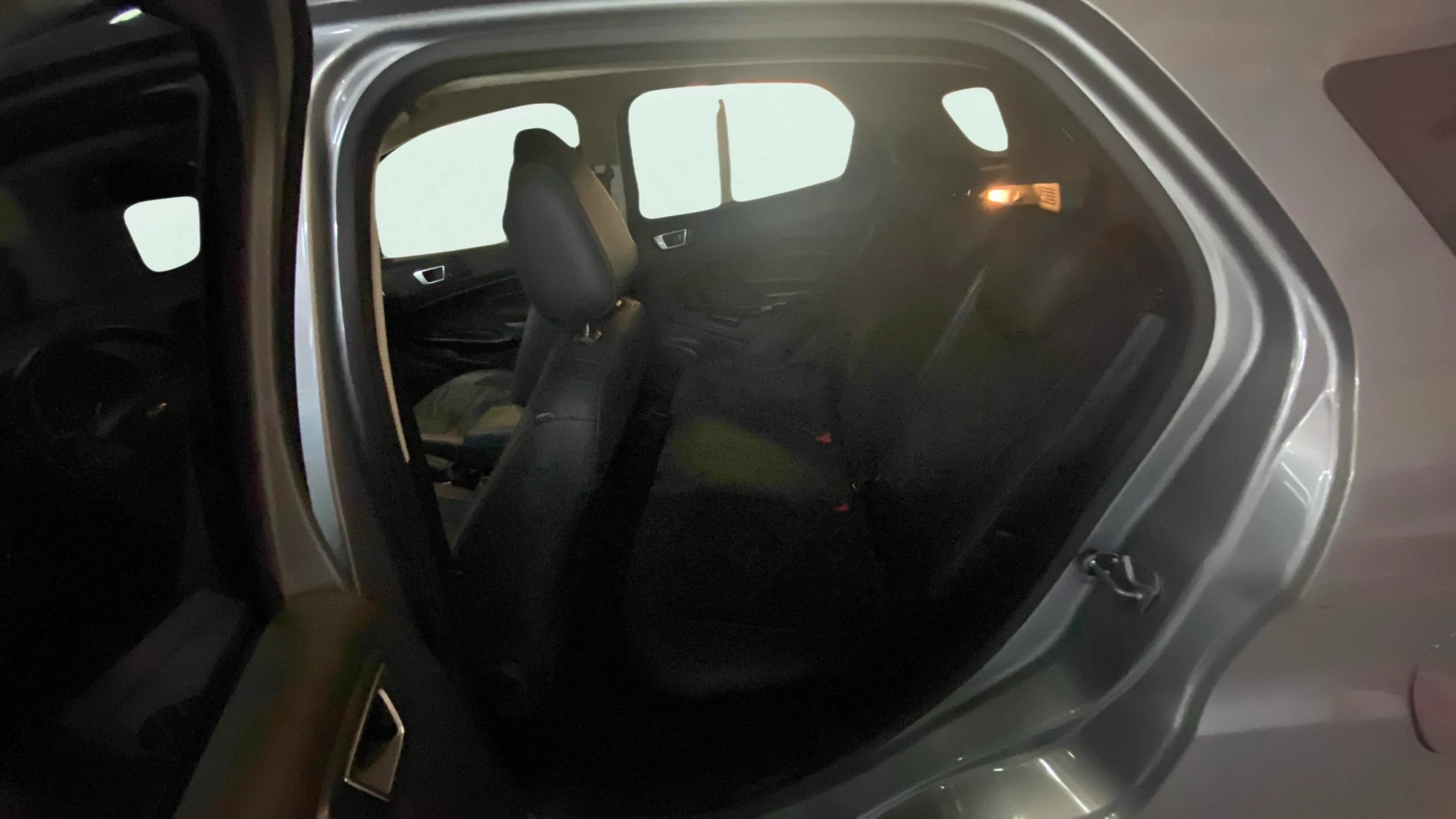 Ford EcoSport 1.0T EcoBoost ST Line - foto 17