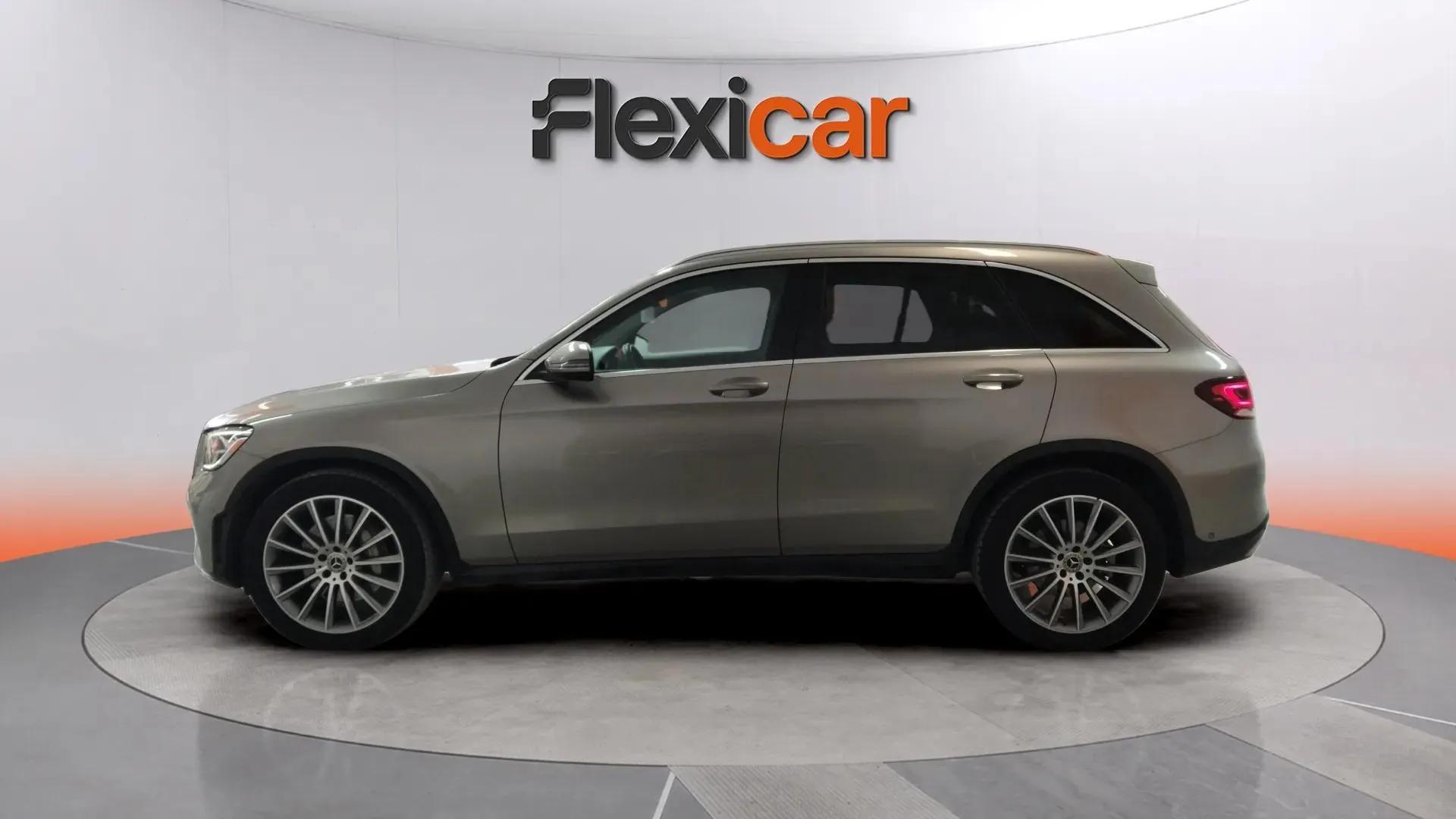 Mercedes-Benz GLC 200 d 4MATIC - foto 3