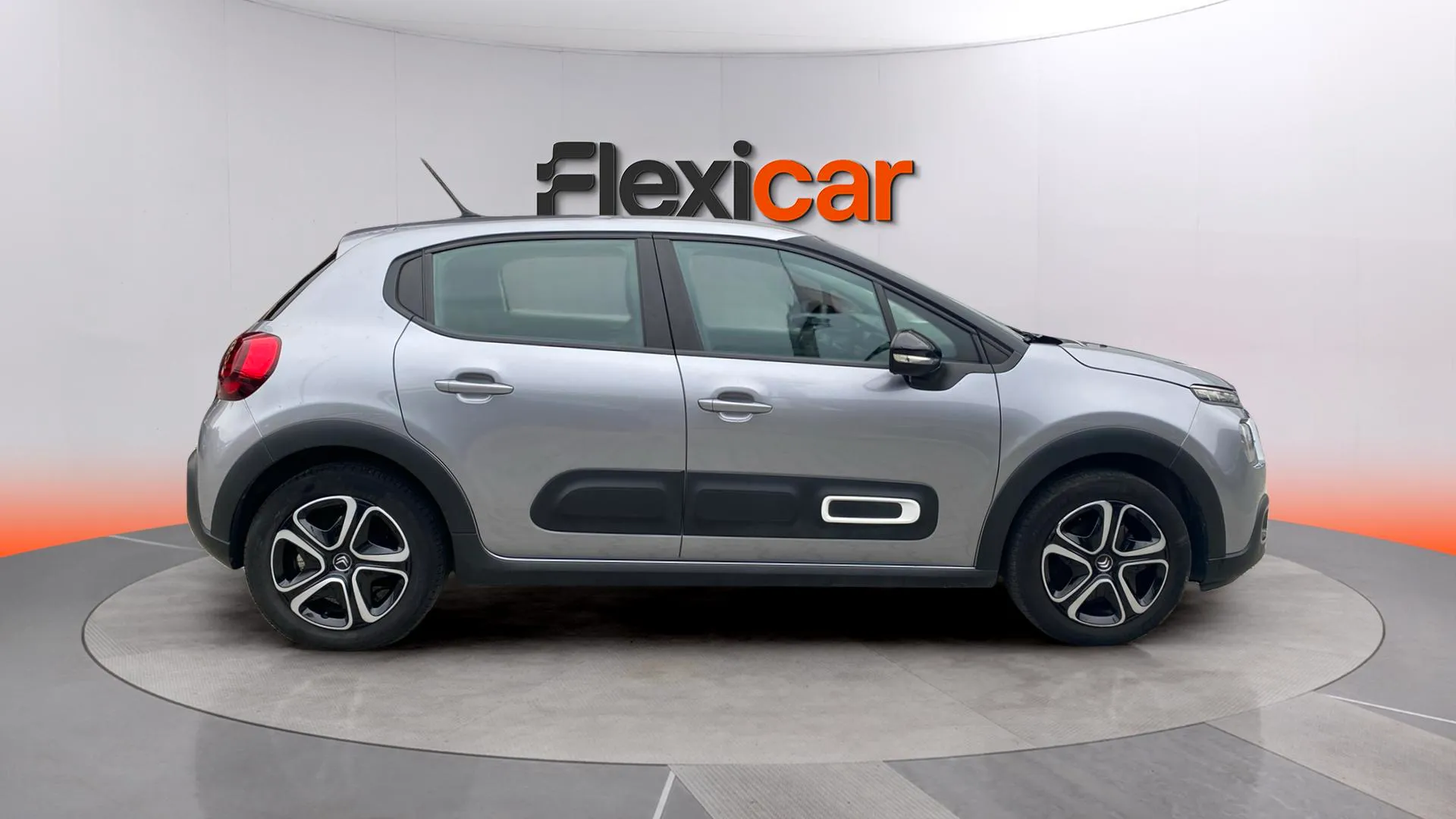 Citroën C3 PureTech Plus - foto 4