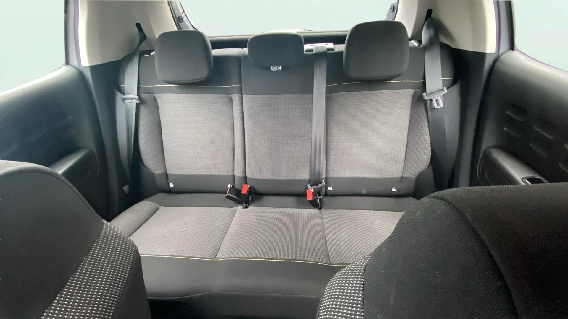Citroën C3 PureTech Plus - foto 17
