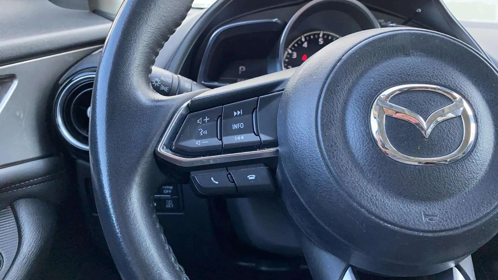 Mazda CX-3 2.0 G 2WD Zenith - foto 14