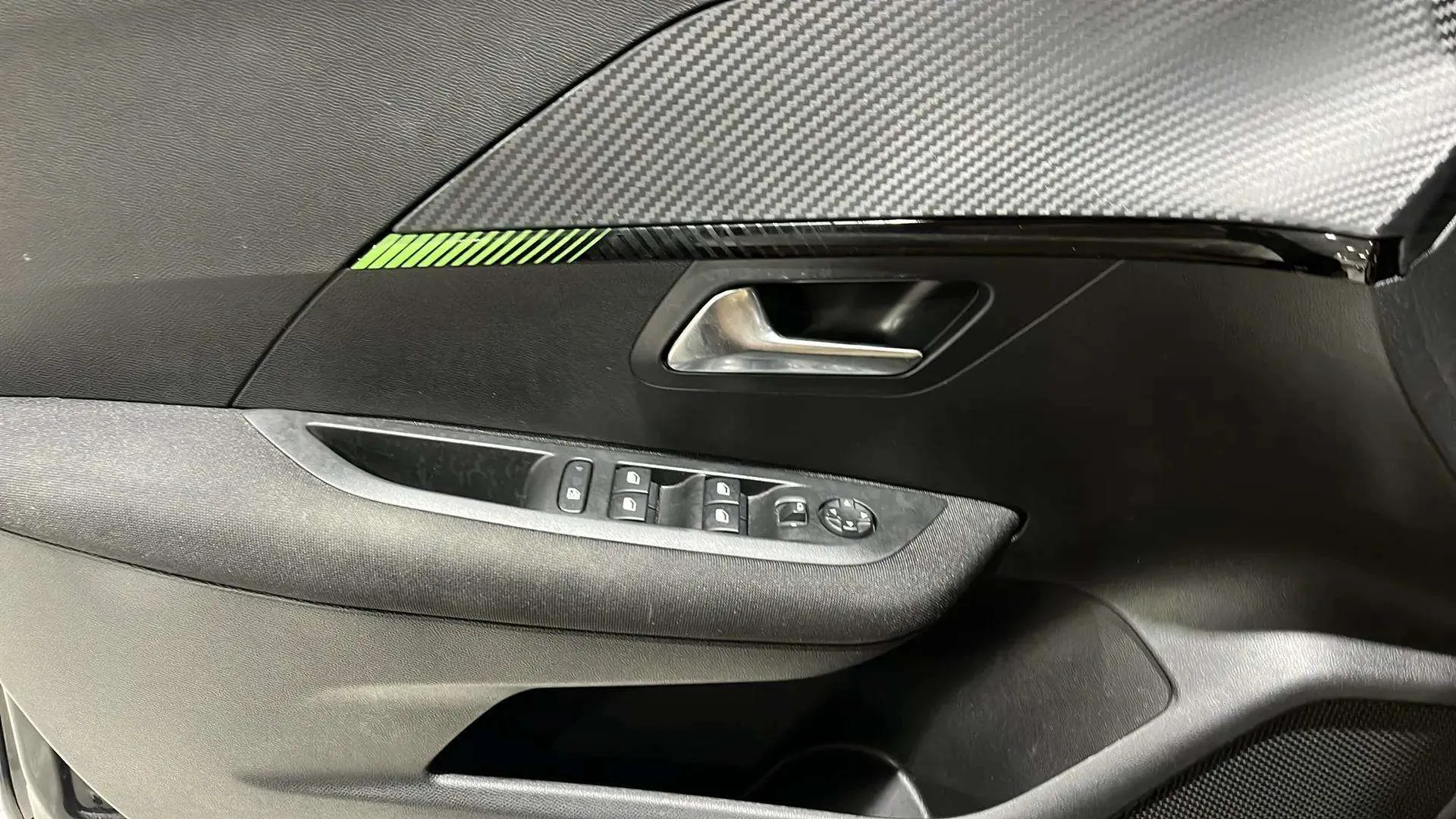 Peugeot 208 Active PureTech 100 - foto 14