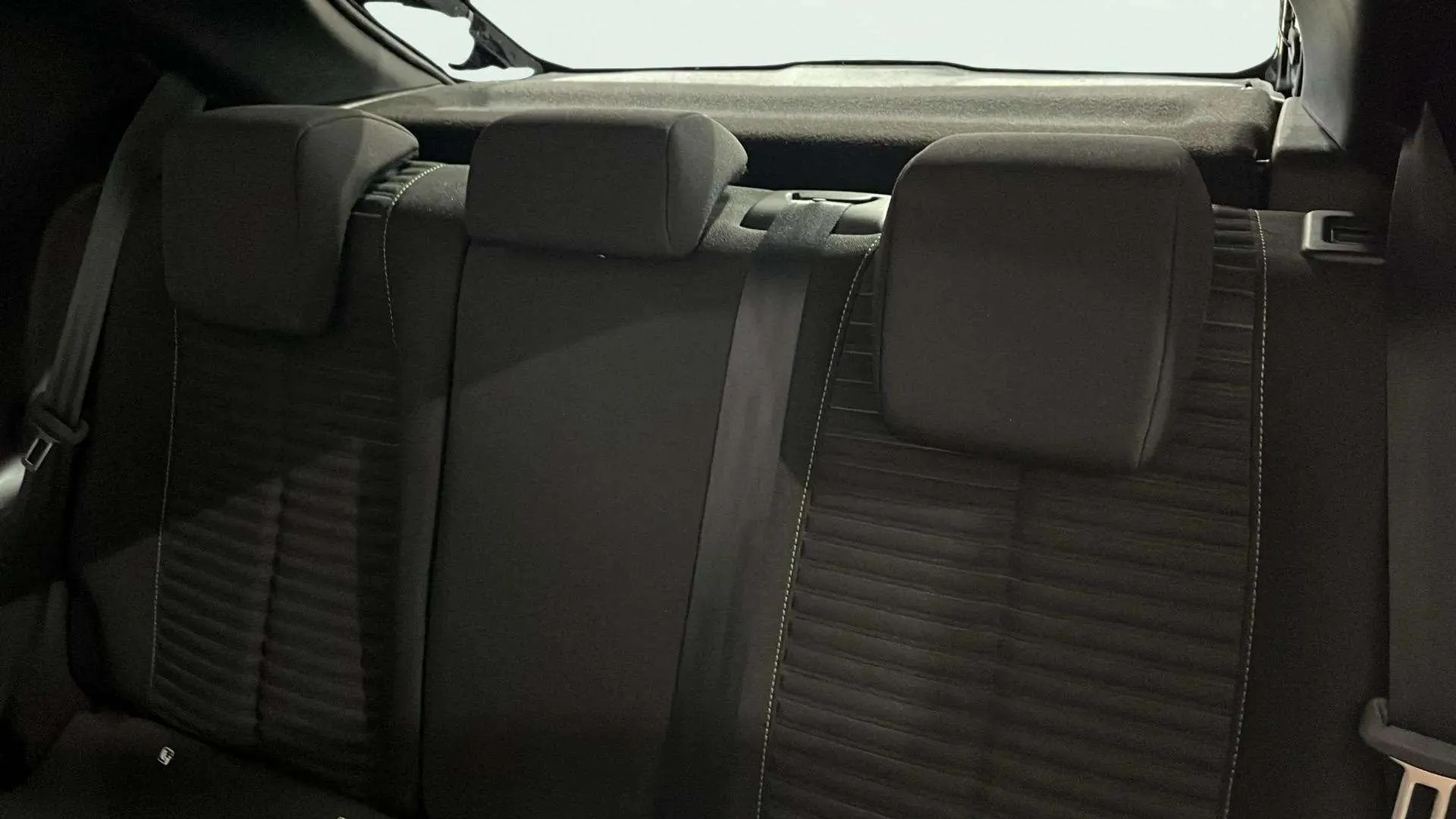 Peugeot 208 Active PureTech 100 - foto 11
