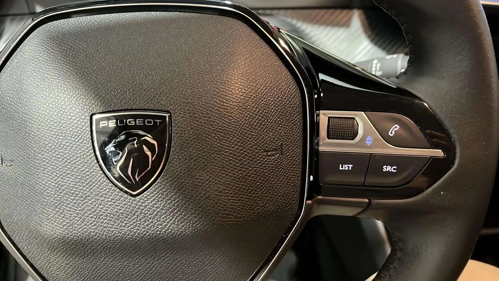 Peugeot 208 Active PureTech 100 - foto 18