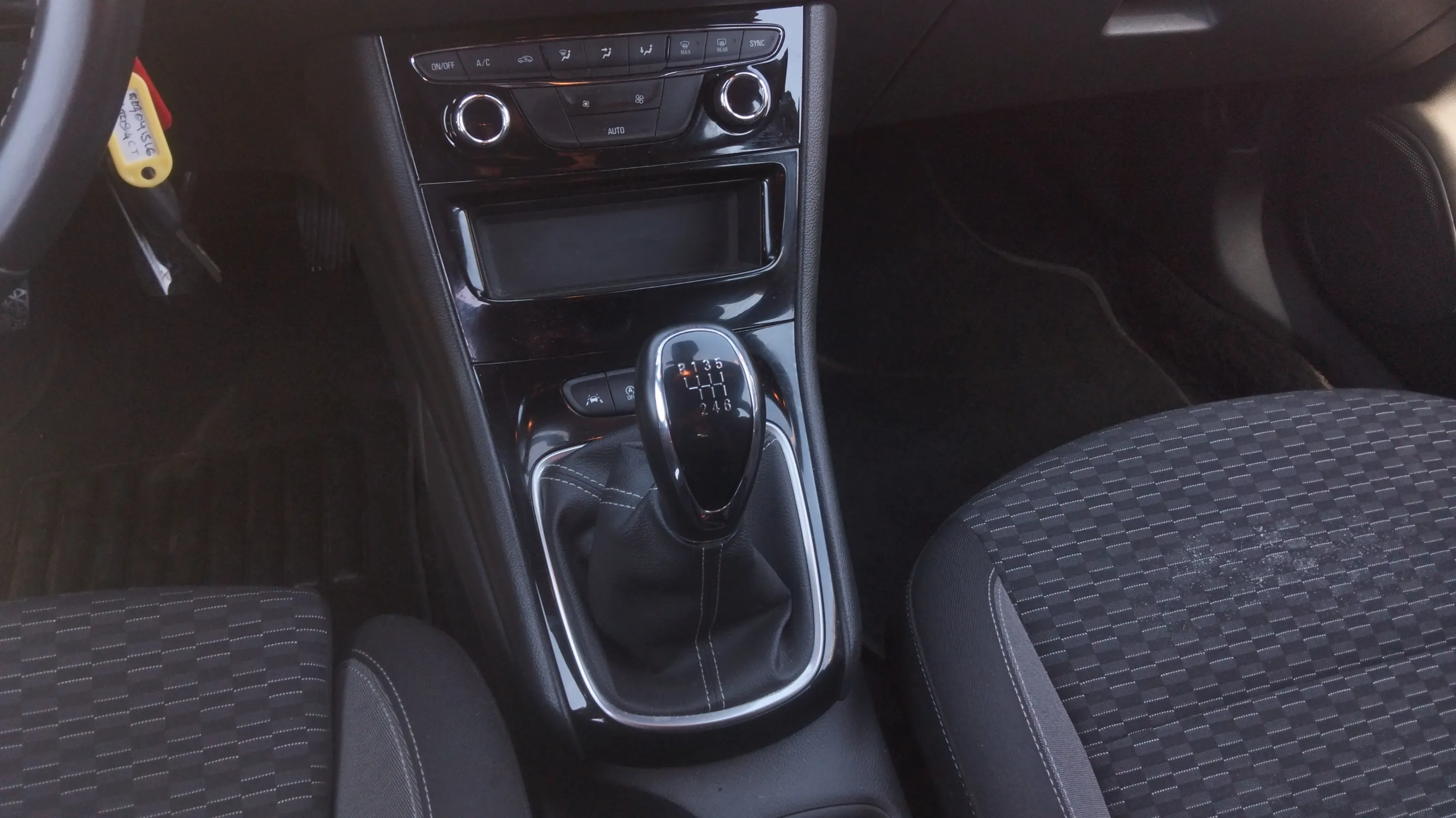 Opel Astra 1.2T SHT Business Elegance - foto 16