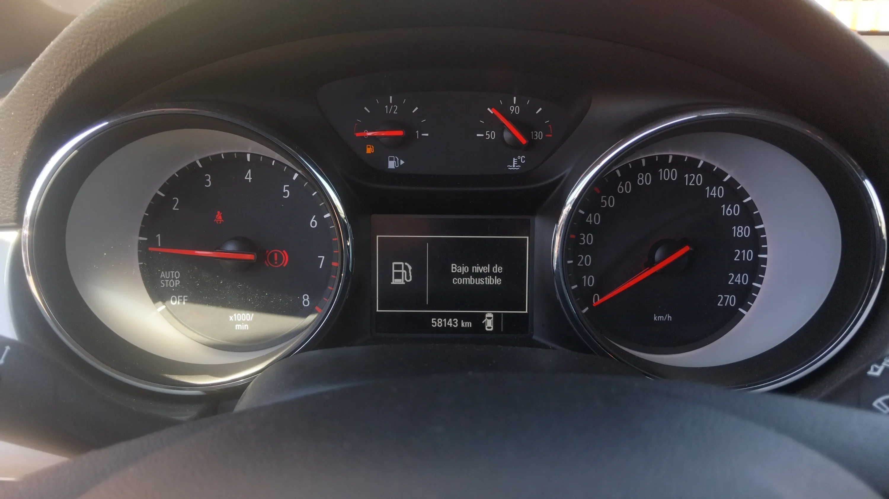 Opel Astra 1.2T SHT Business Elegance - foto 14