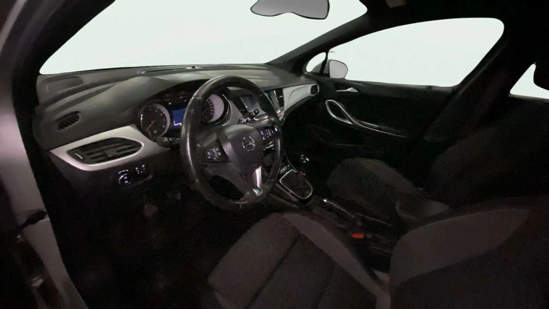 Opel Astra 1.2T SHT Business Elegance - foto 18
