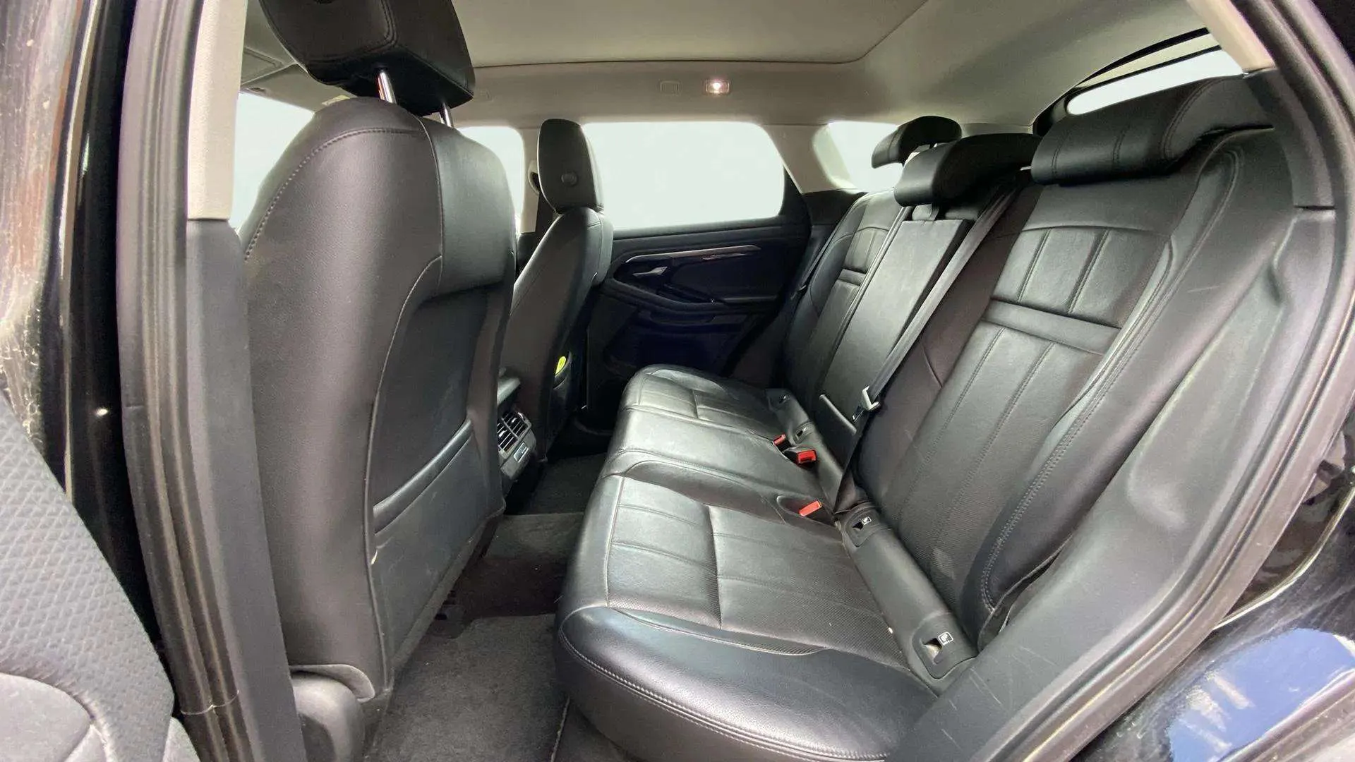 Land Rover Range Rover Evoque 2.0 D150 4WD - foto 9