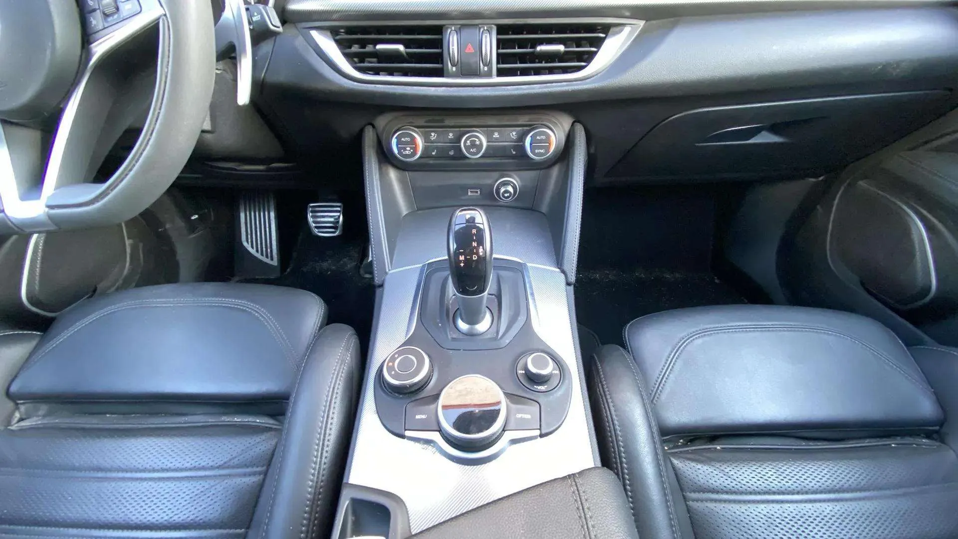 Alfa Romeo Stelvio 2.2 Diésel Executive Q4 - foto 10