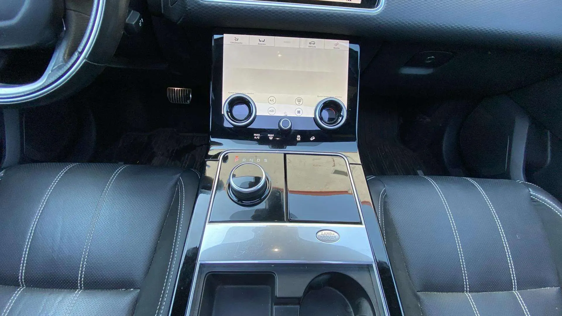 Land Rover Range Rover Velar 2.0 D180 R-Dynamic 4WD - foto 8