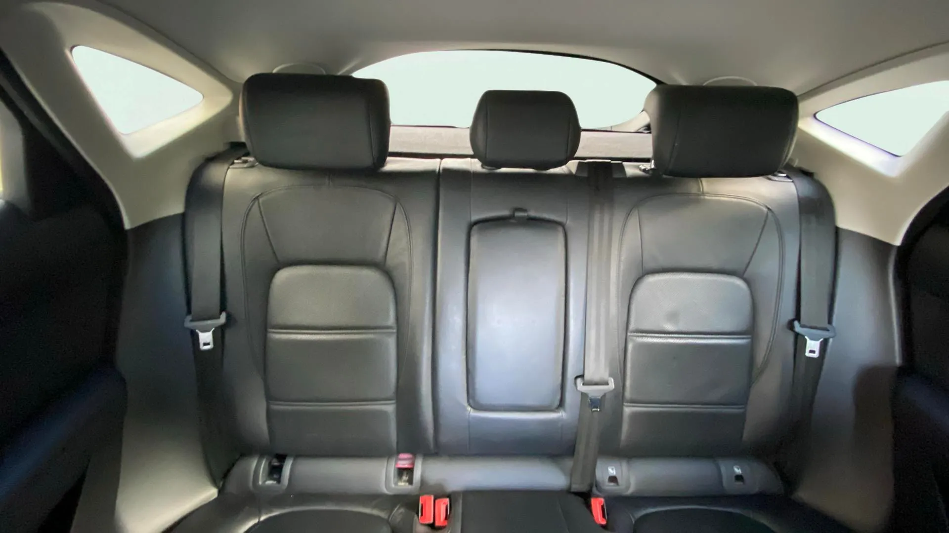 Jaguar E-Pace 2.0D SE 4WD - foto 19