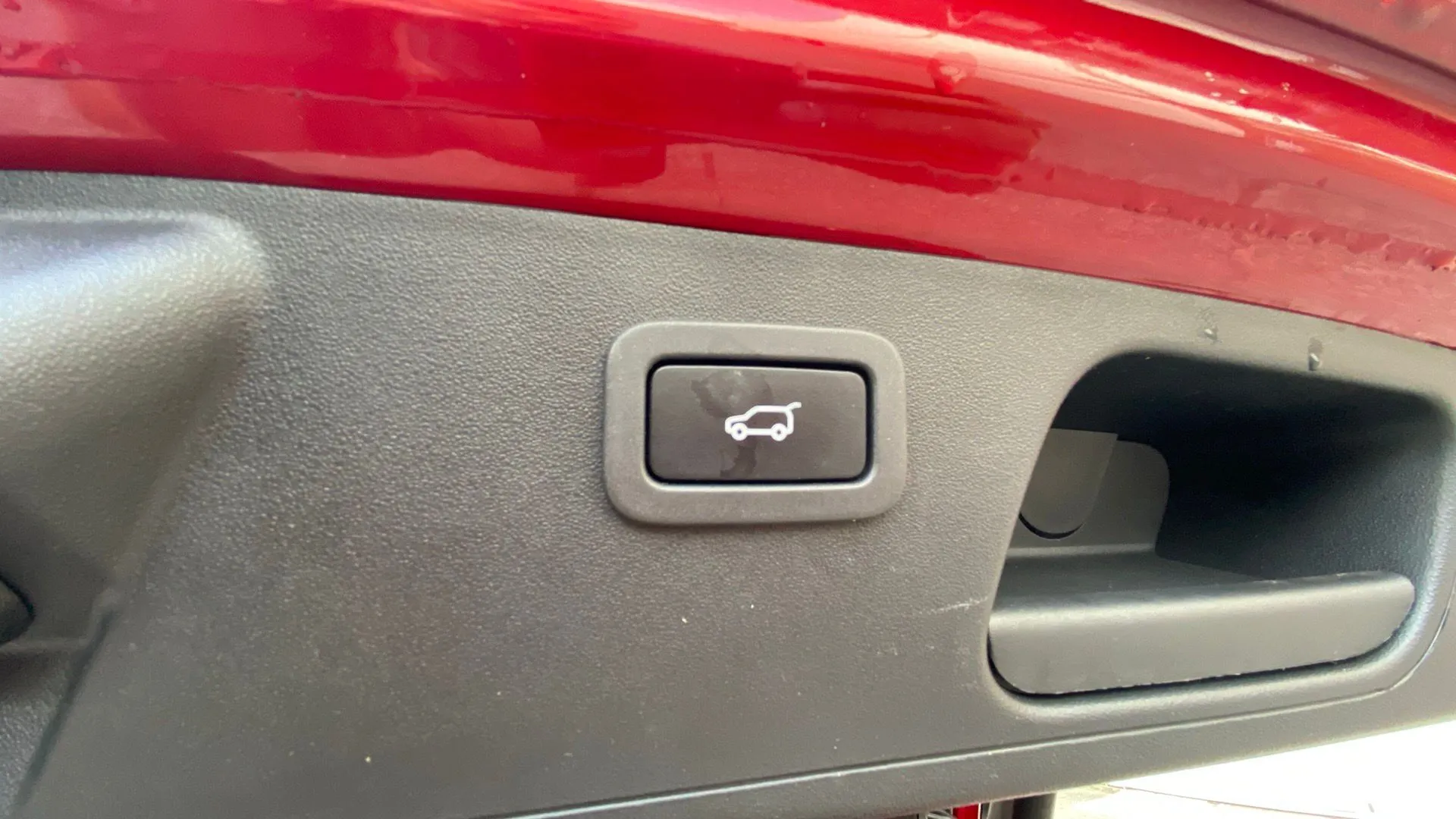 Jaguar E-Pace 2.0D SE 4WD - foto 24