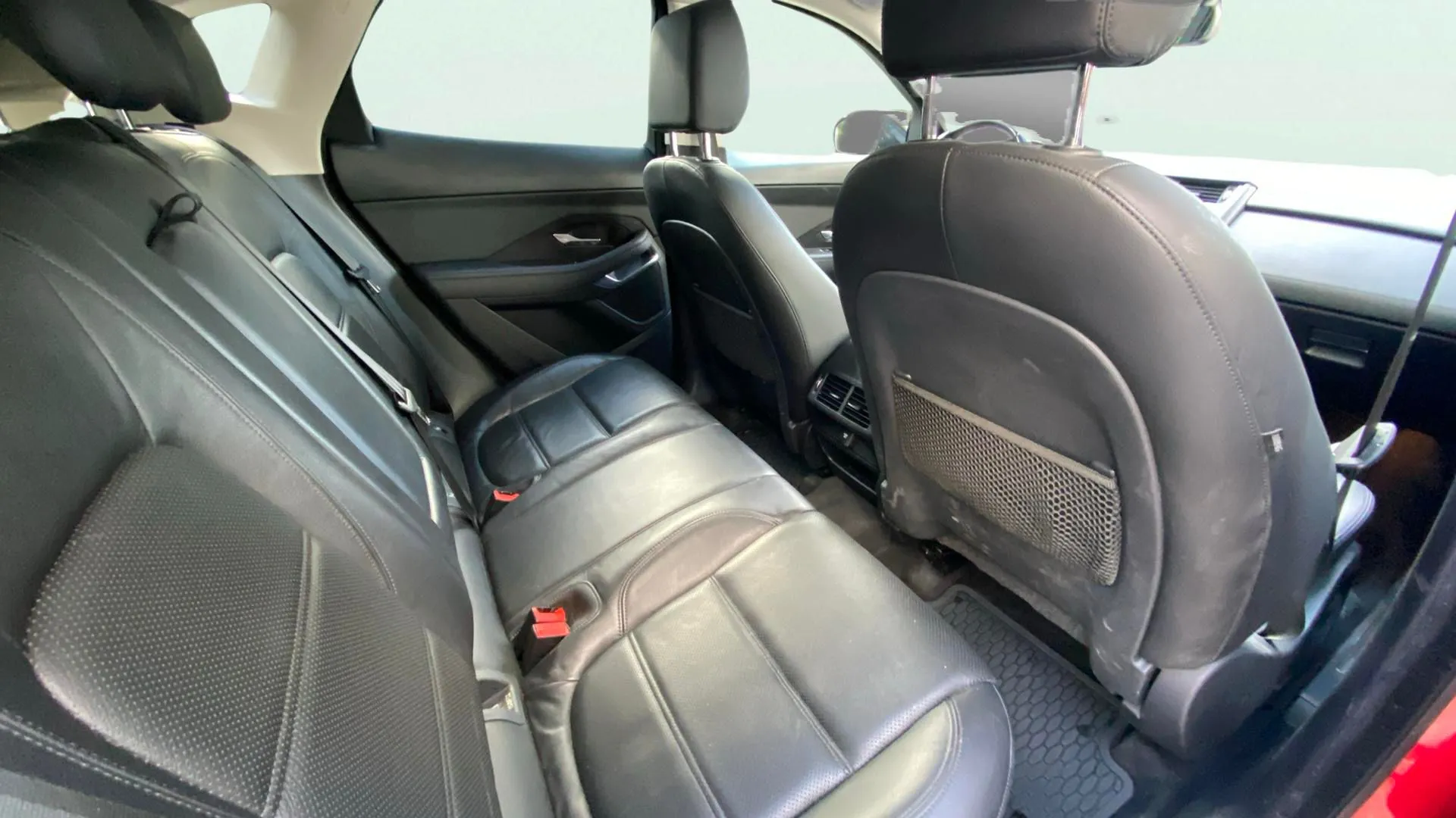 Jaguar E-Pace 2.0D SE 4WD - foto 20