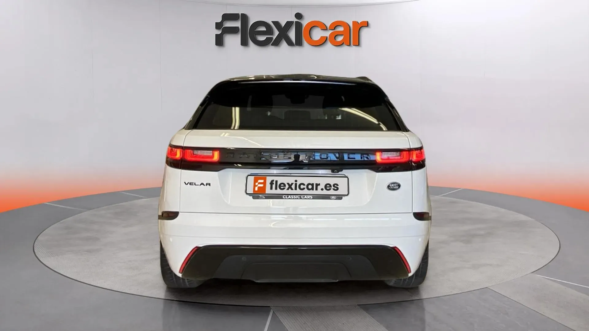 Land Rover Range Rover Velar 2.0D I4 4WD - foto 6