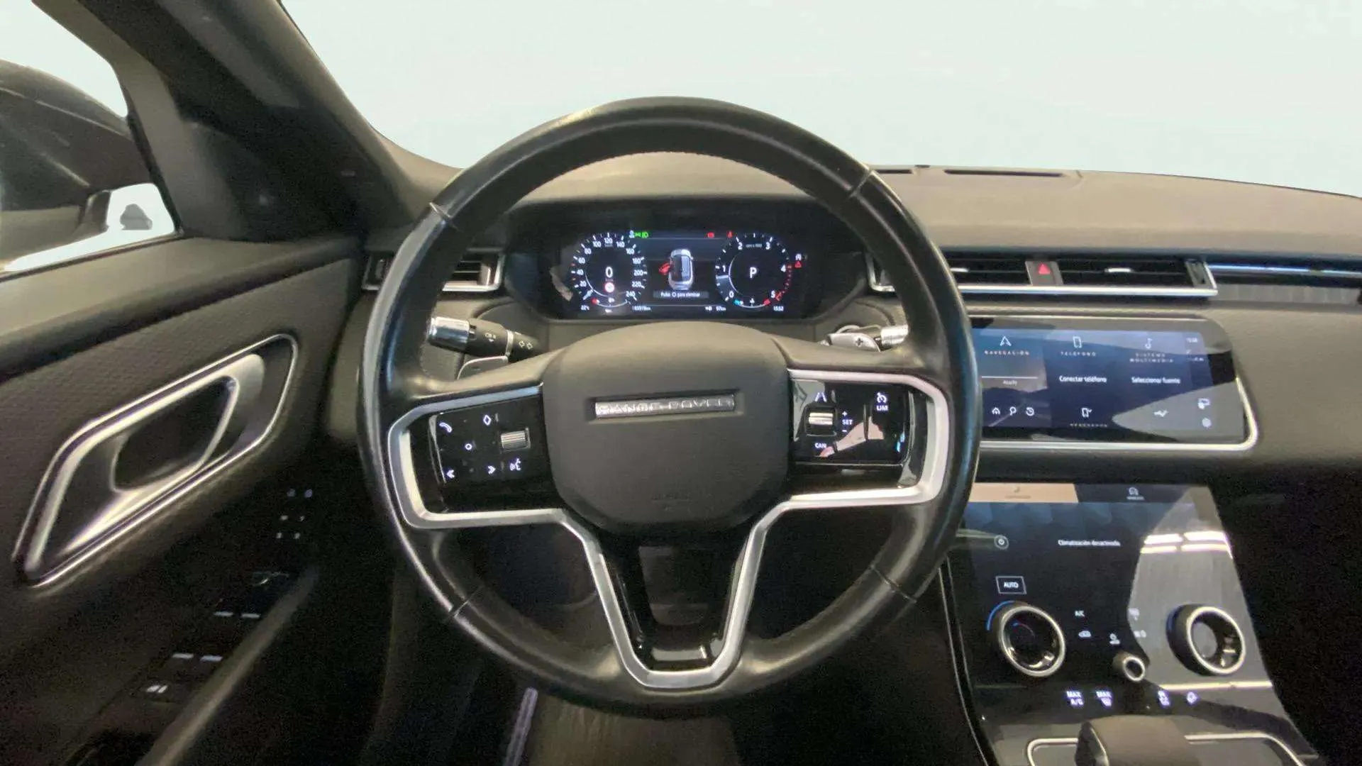 Land Rover Range Rover Velar 2.0D I4 4WD - foto 13